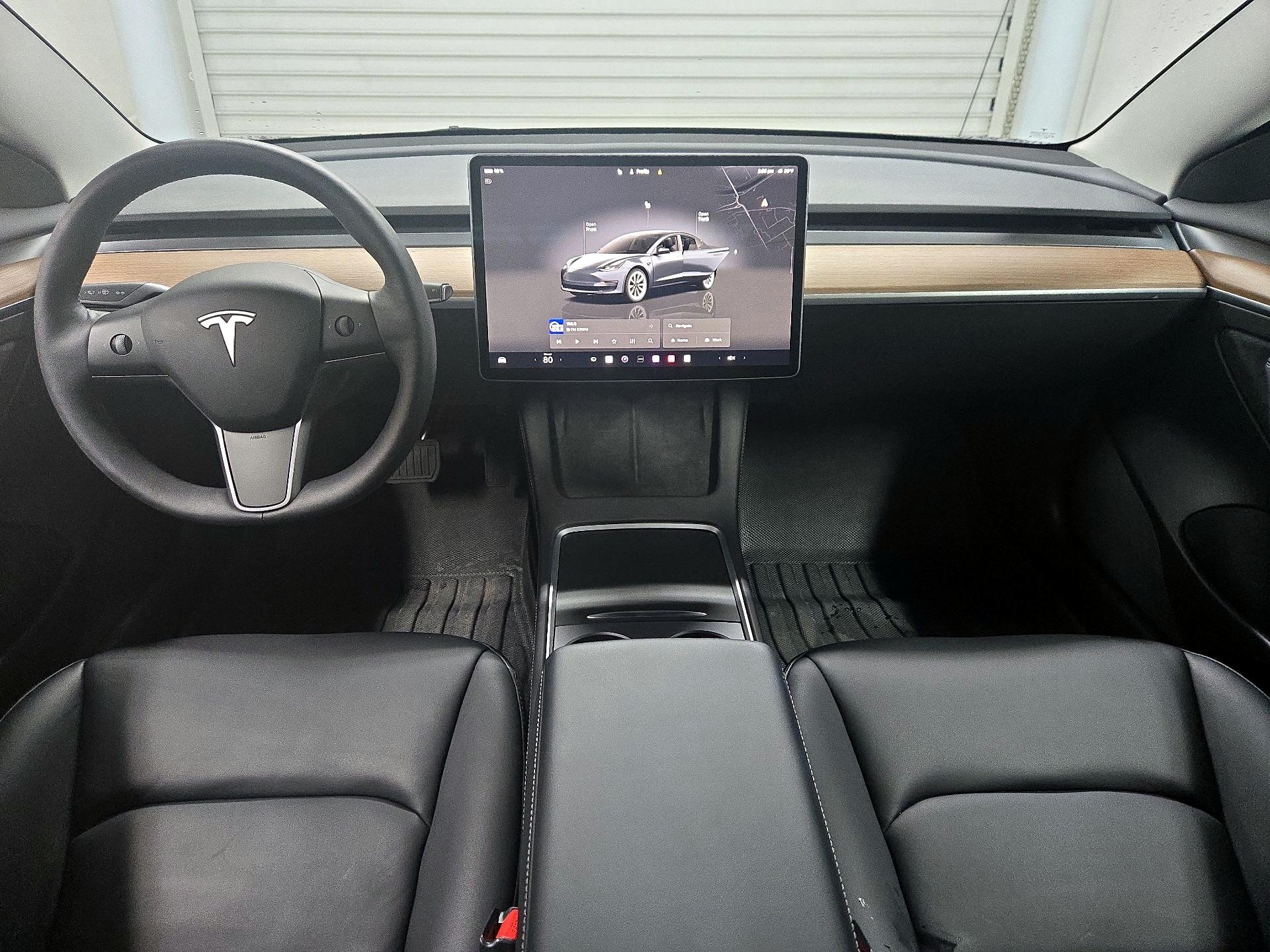 Thumbnail: 2022 Tesla Model 3 - 9