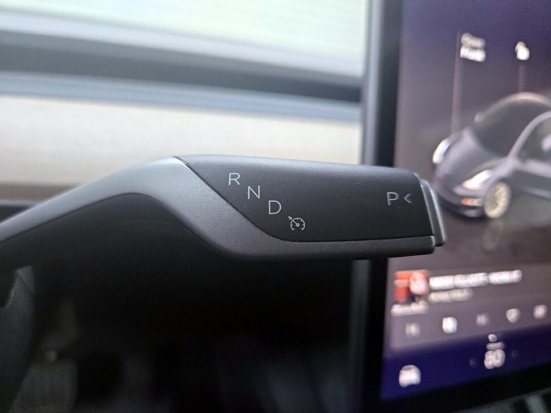 Thumbnail: 2022 Tesla Model 3 - 17