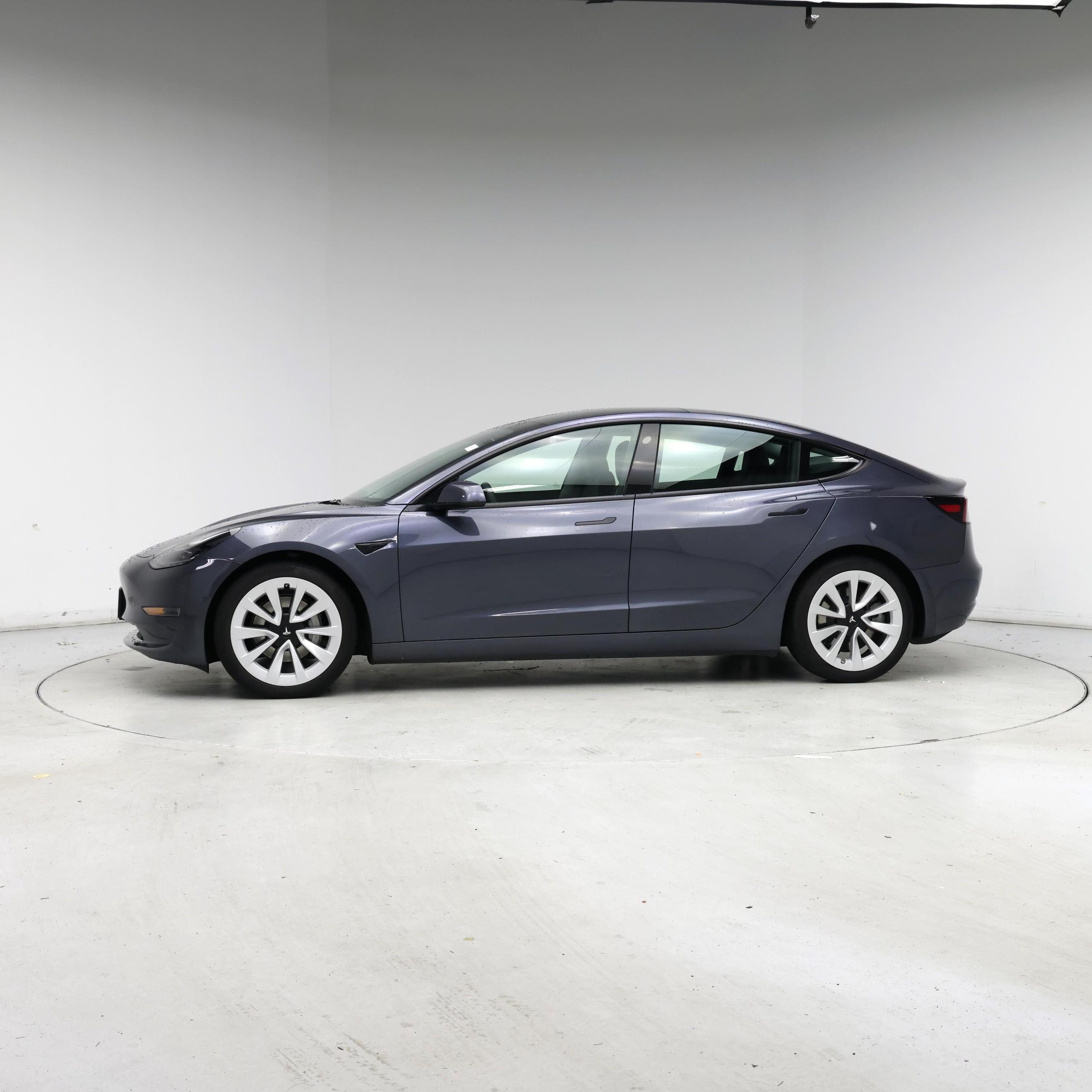 Thumbnail: 2022 Tesla Model 3 - 3