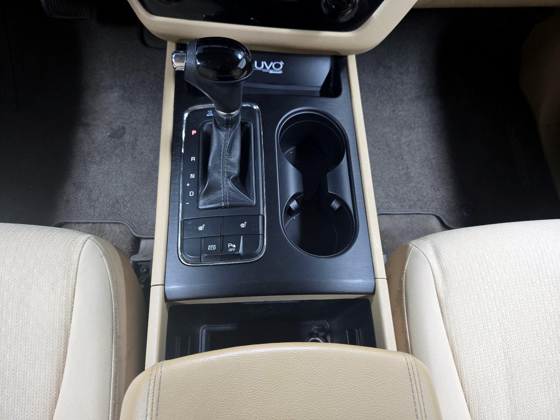 Thumbnail: 2016 Kia Sedona - 17