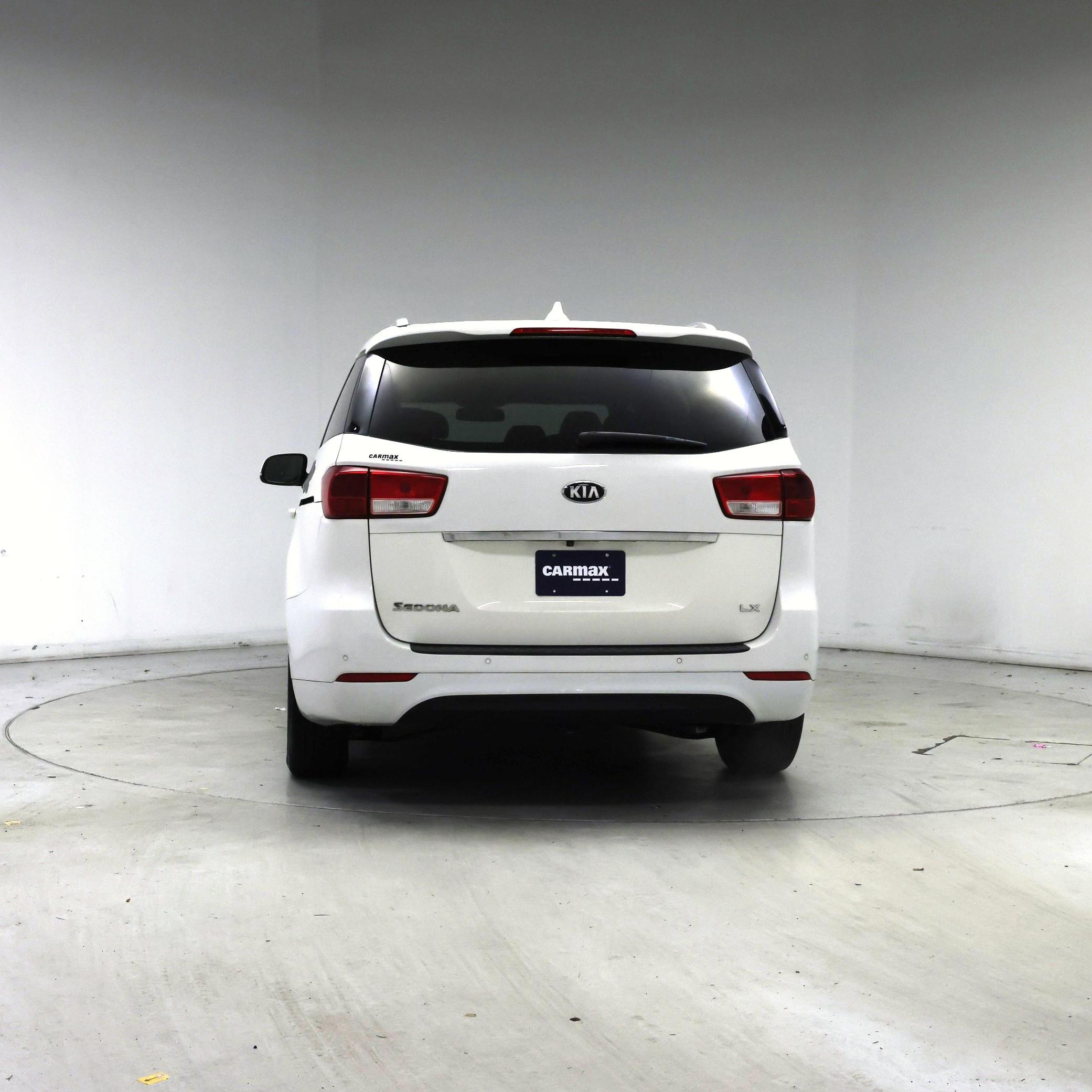 Thumbnail: 2016 Kia Sedona - 6