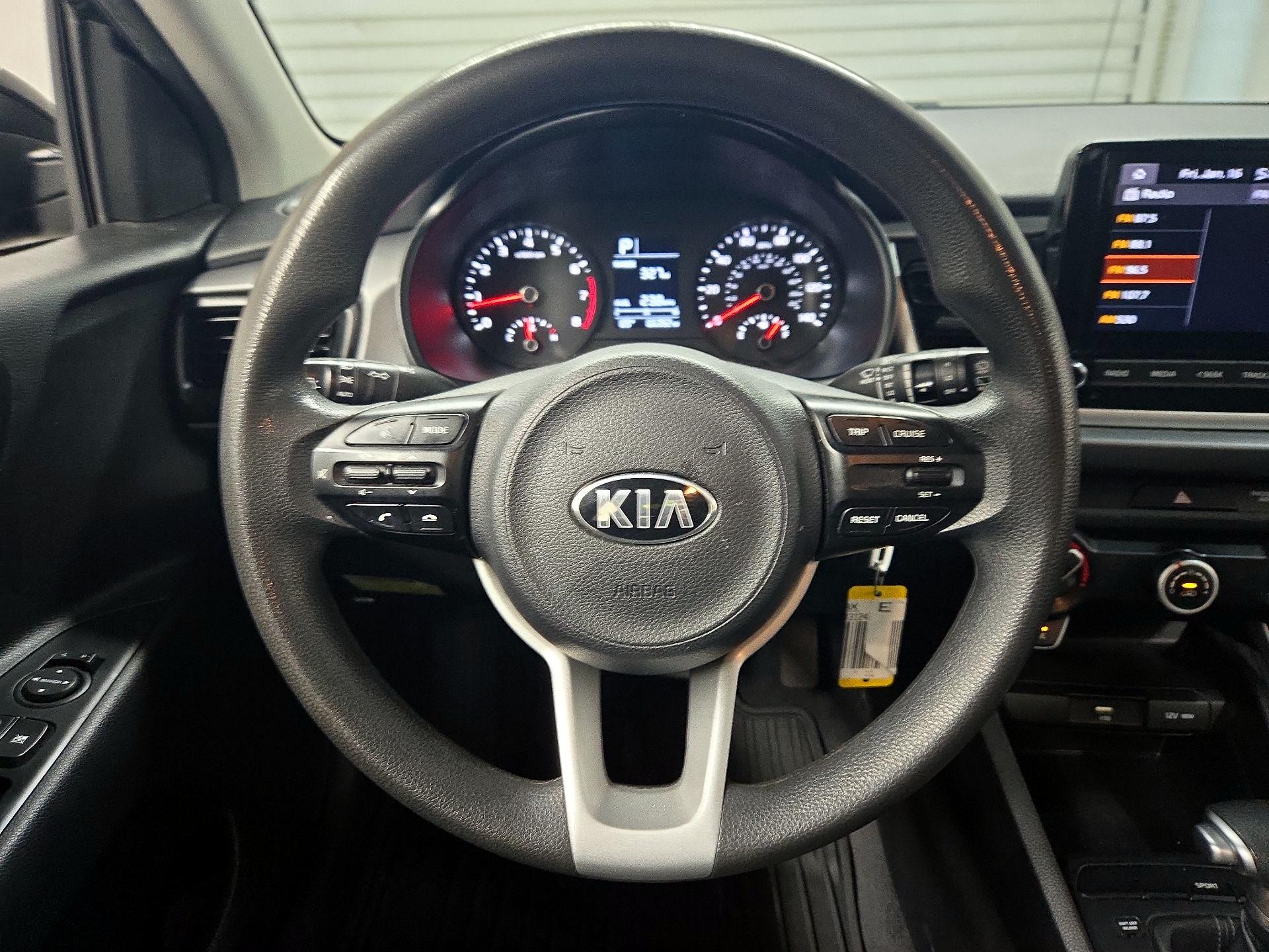 Thumbnail: 2021 Kia Rio5 - 10