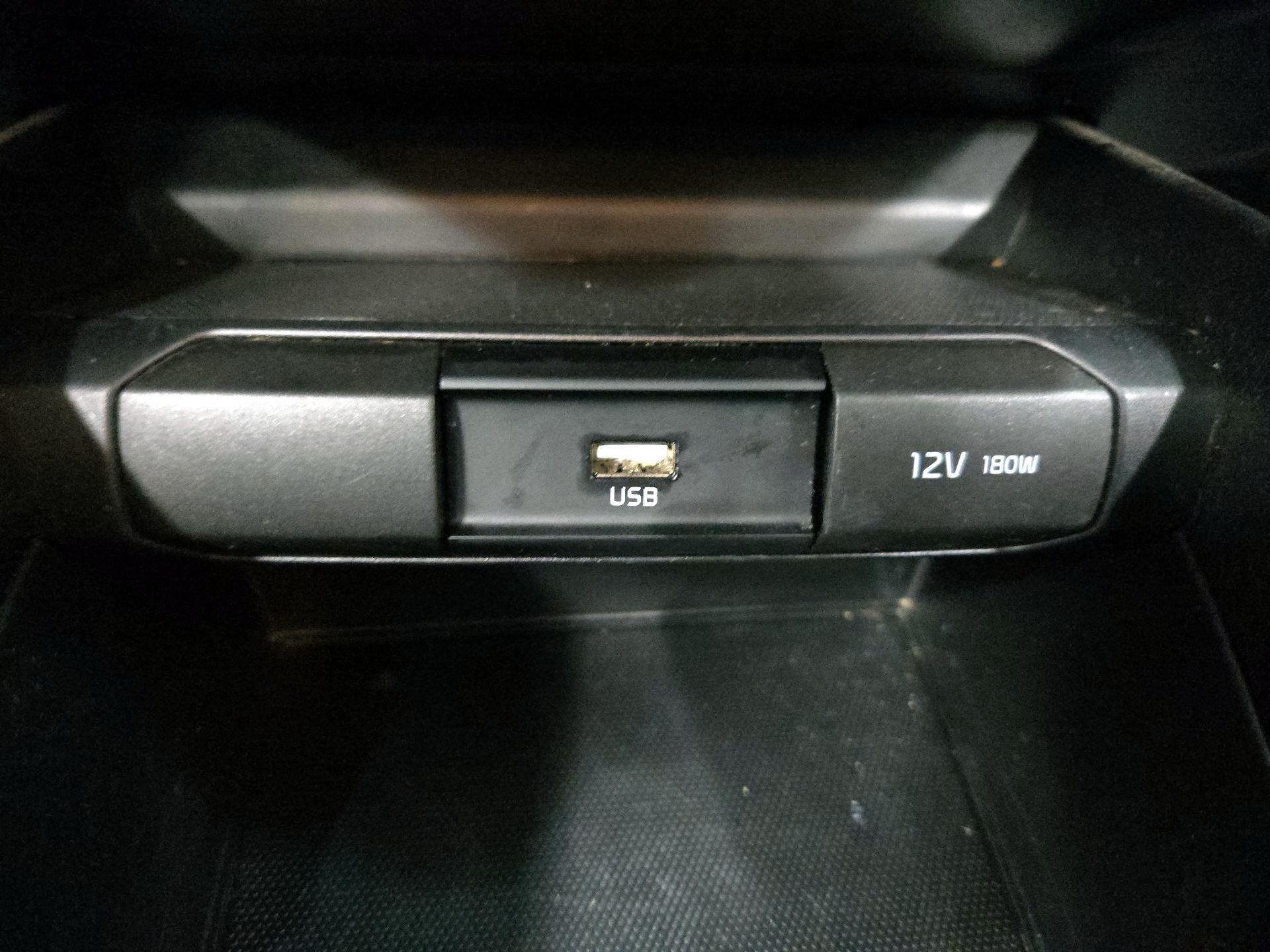 Thumbnail: 2021 Kia Rio5 - 18