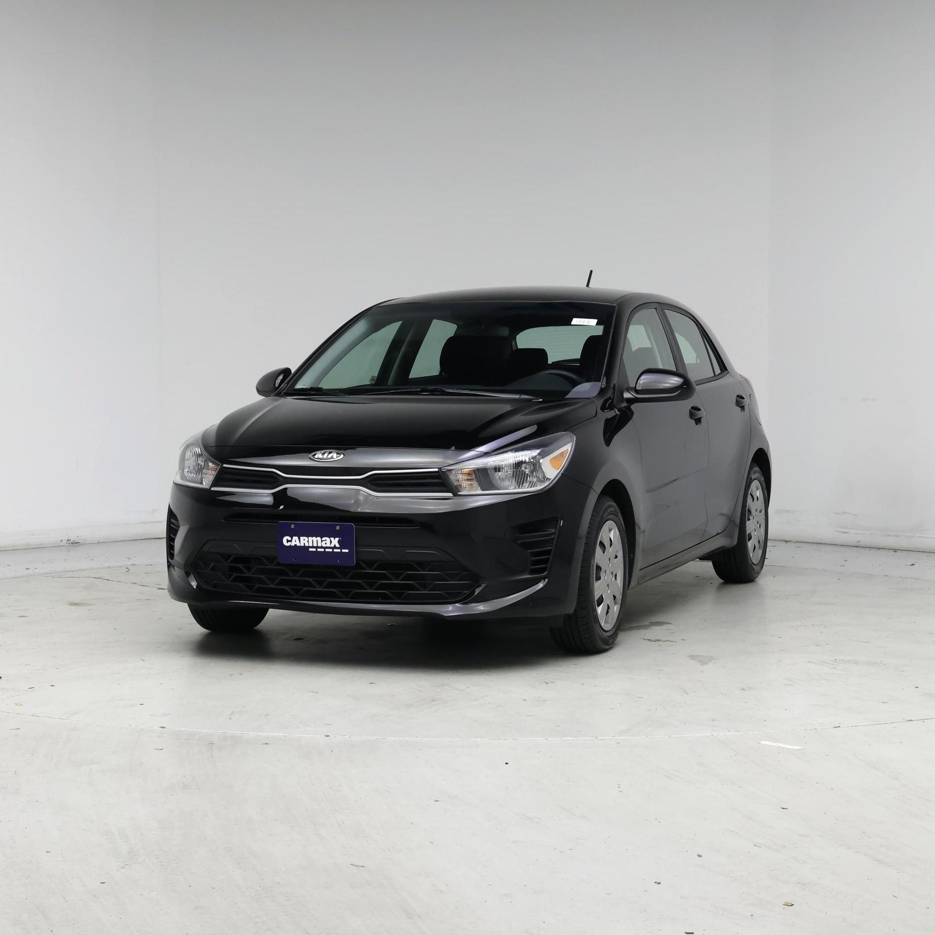 Thumbnail: 2021 Kia Rio5 - 4