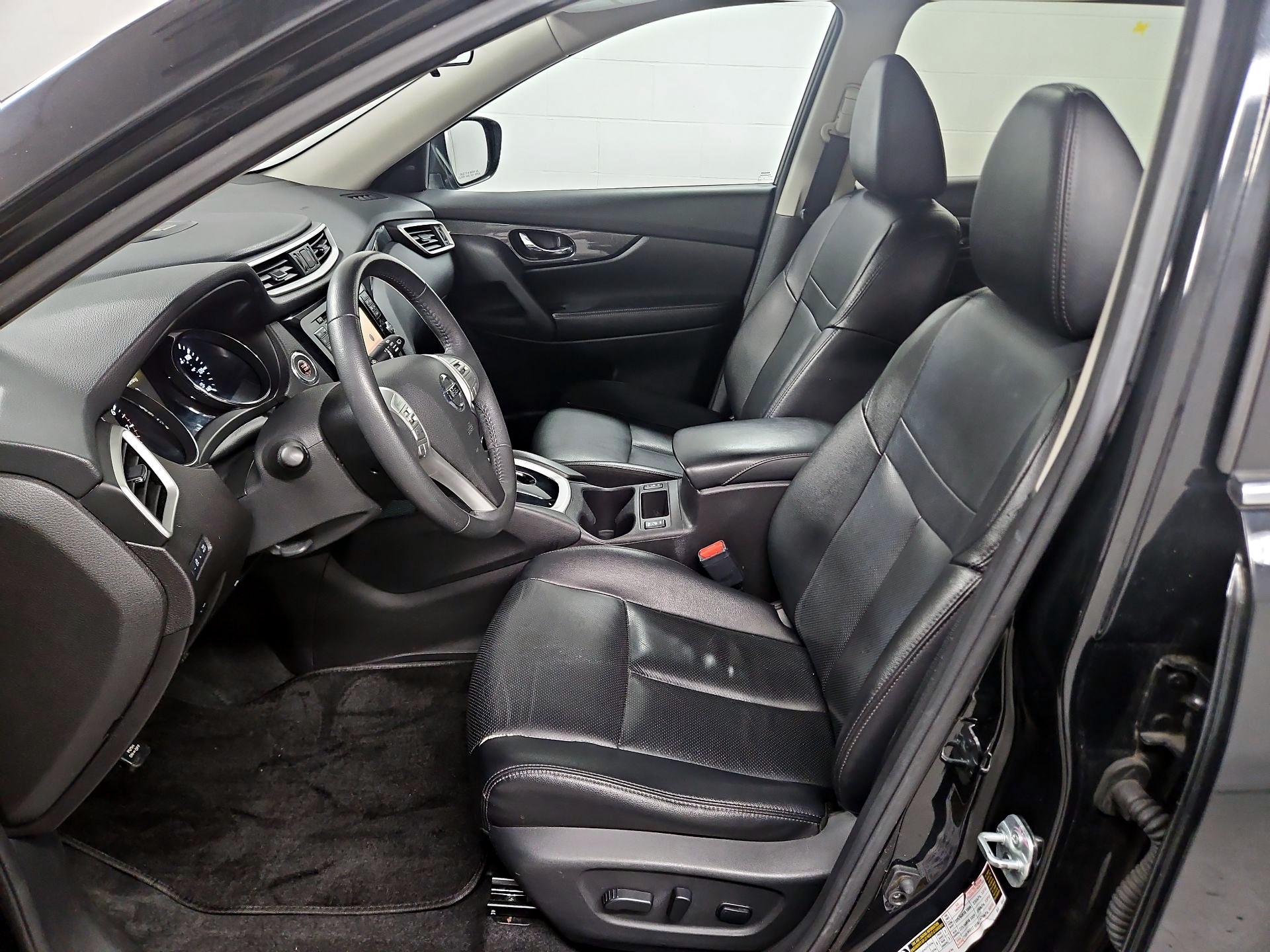 Thumbnail: 2016 Nissan Rogue - 11