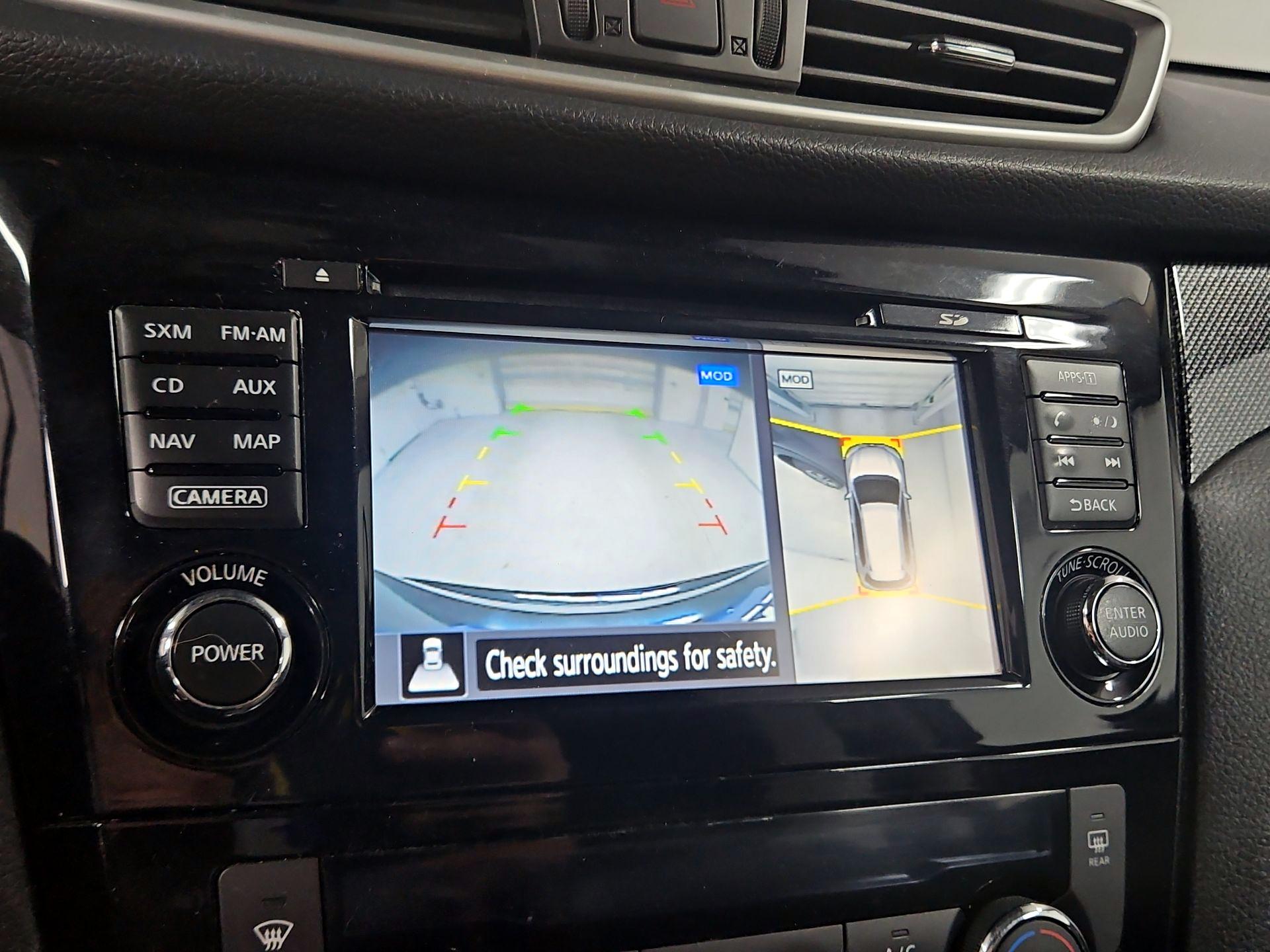 Thumbnail: 2016 Nissan Rogue - 15