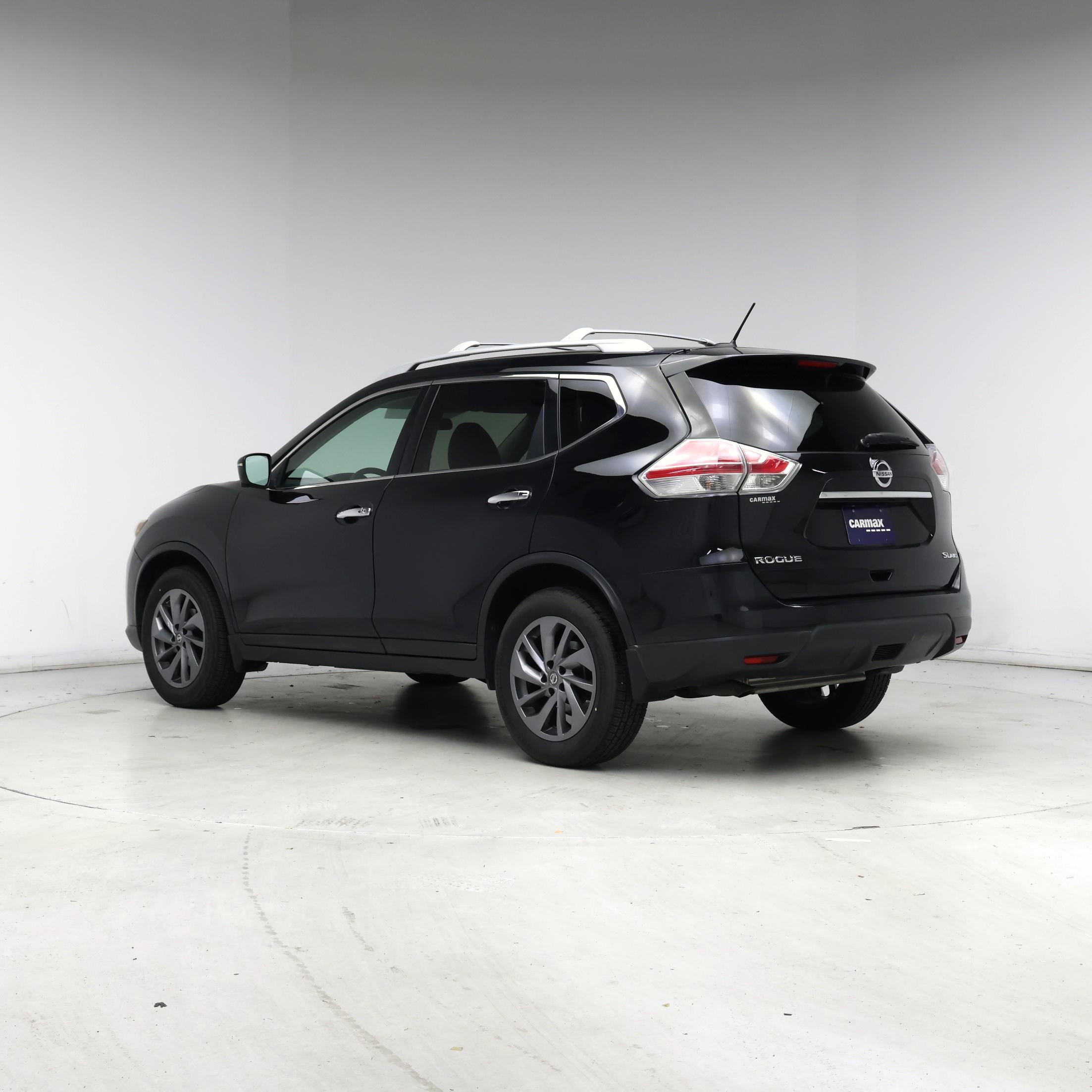 Thumbnail: 2016 Nissan Rogue - 2