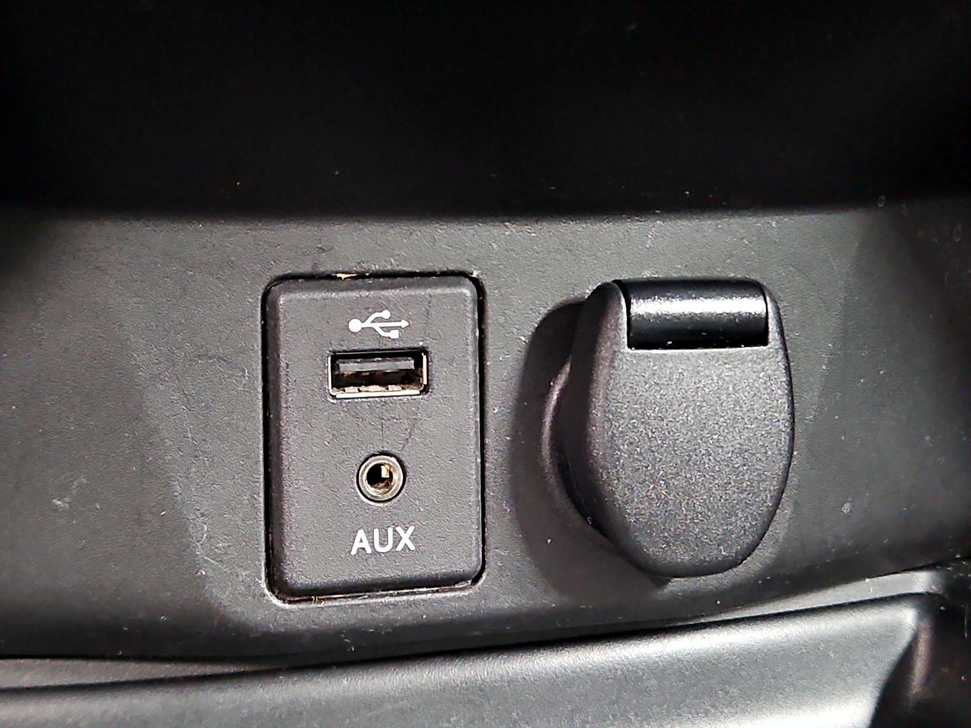 Thumbnail: 2016 Nissan Rogue - 19