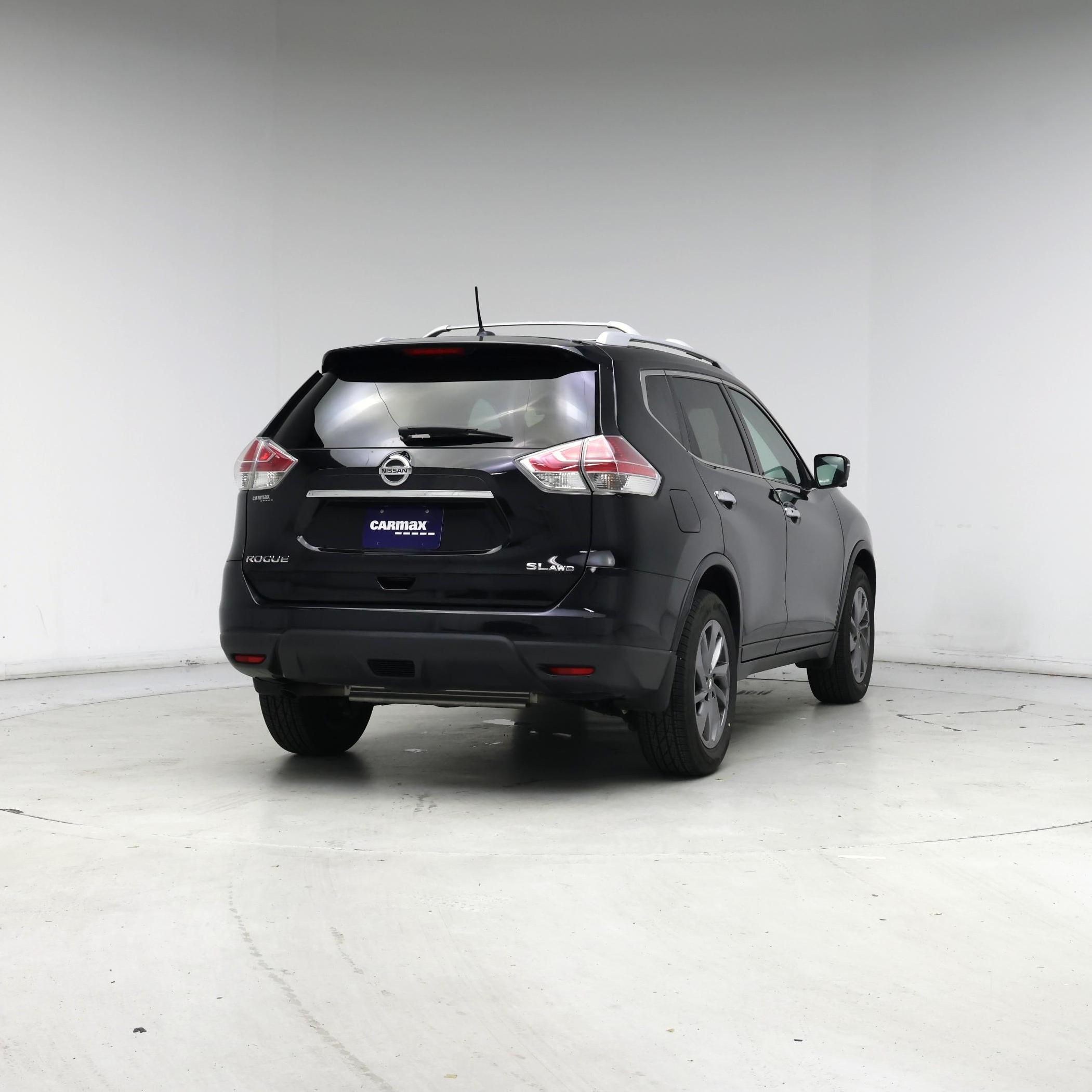 Thumbnail: 2016 Nissan Rogue - 8
