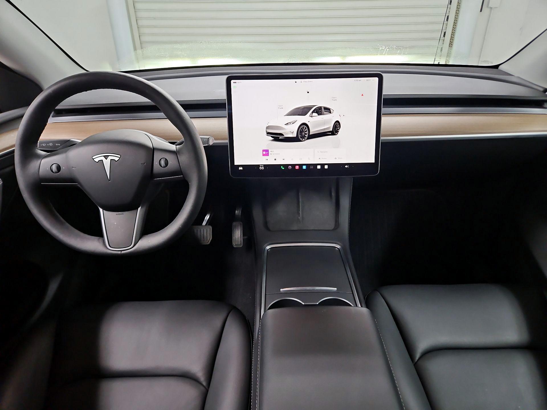 Thumbnail: 2025 Tesla Model Y - 9