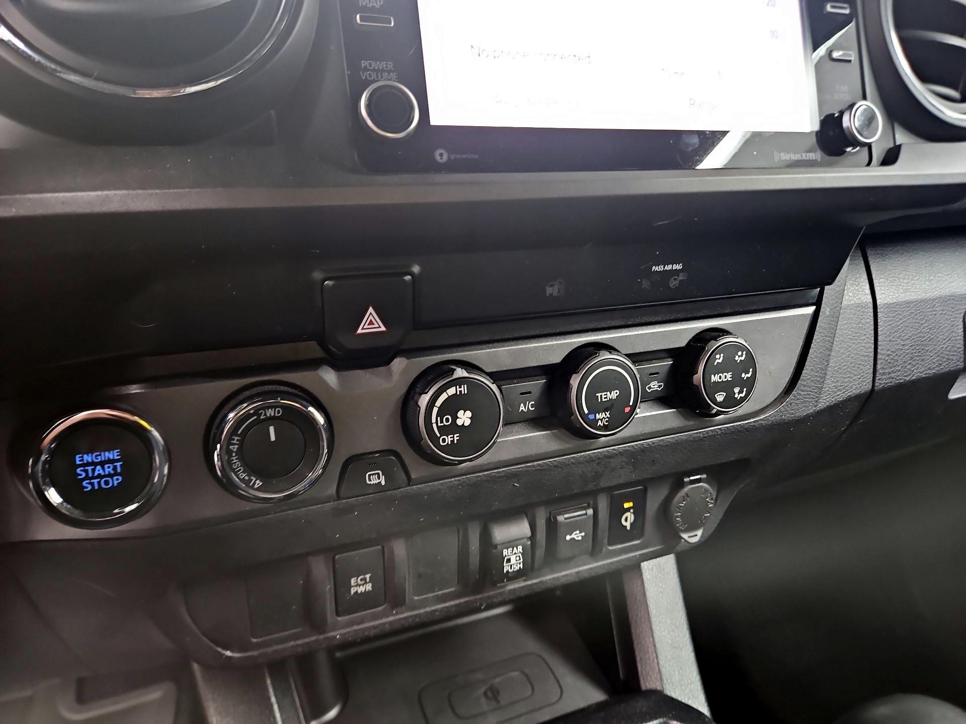 Thumbnail: 2020 Toyota Tacoma - 16