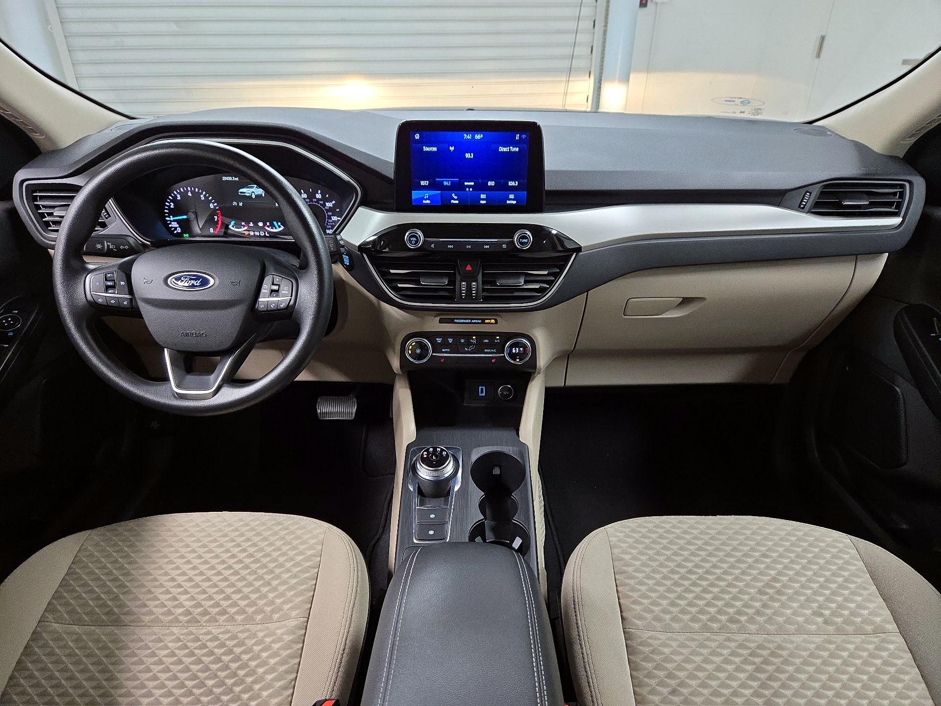 Thumbnail: 2020 Ford Escape - 9