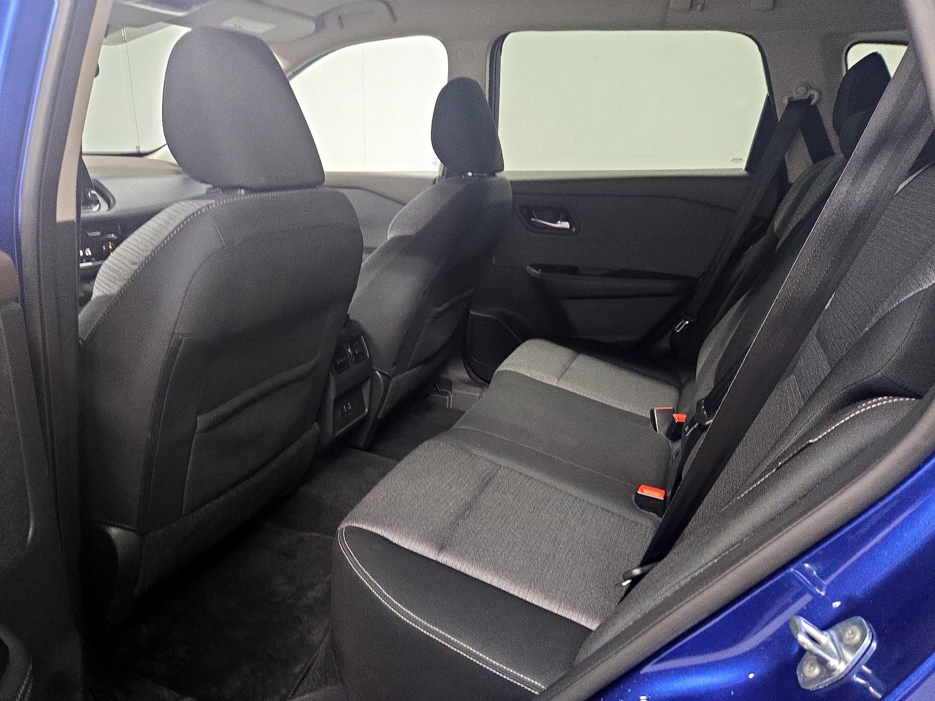 Thumbnail: 2022 Nissan Rogue - 19