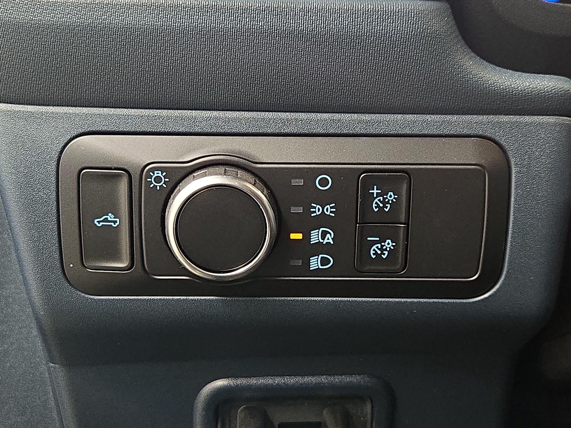 Thumbnail: 2025 Ford Maverick - 13