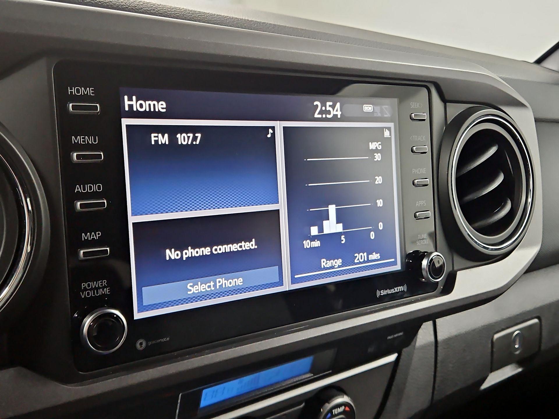 Thumbnail: 2022 Toyota Tacoma - 15