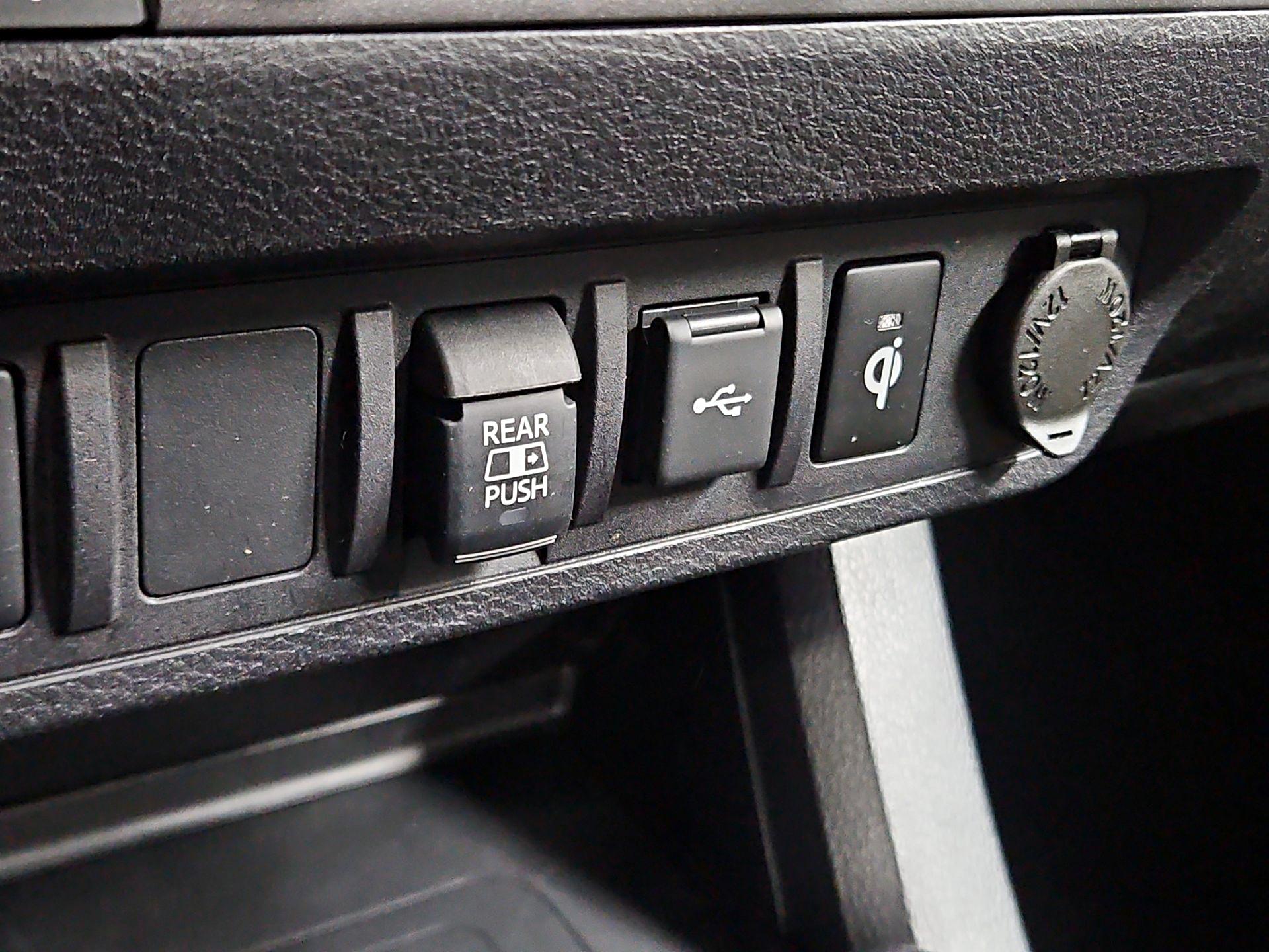 Thumbnail: 2022 Toyota Tacoma - 18