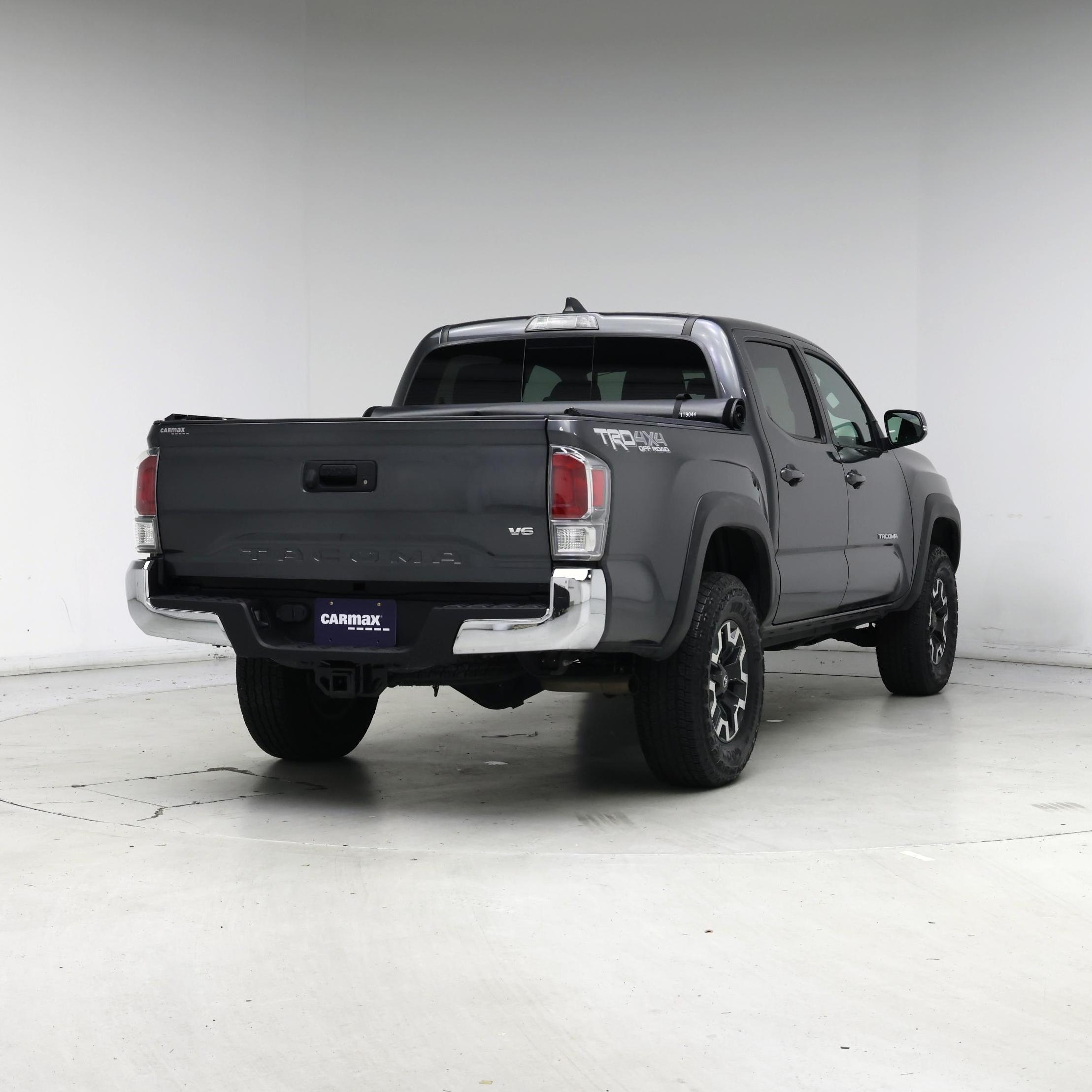 Thumbnail: 2022 Toyota Tacoma - 8