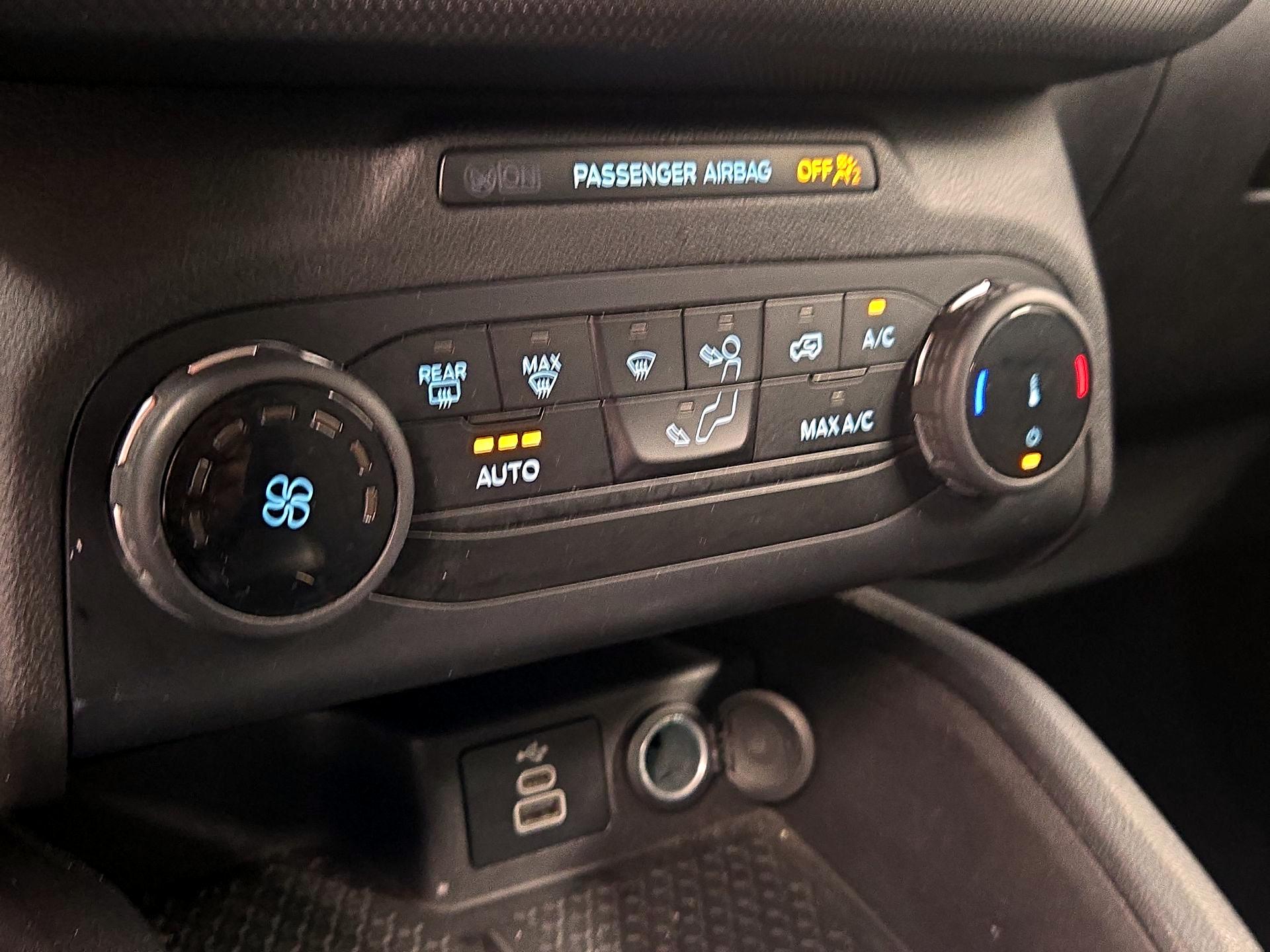 Thumbnail: 2024 Ford Bronco Sport - 16