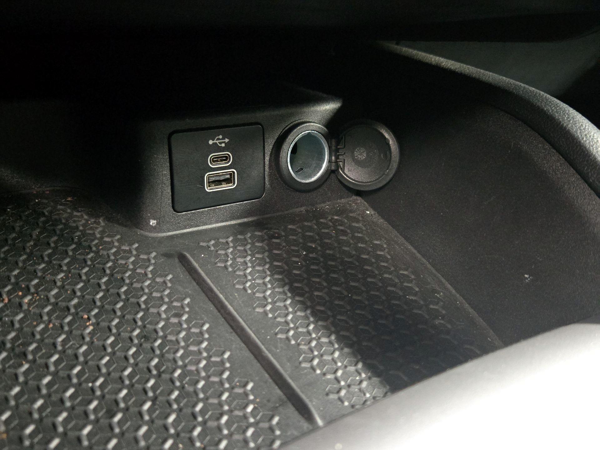 Thumbnail: 2024 Ford Bronco Sport - 18