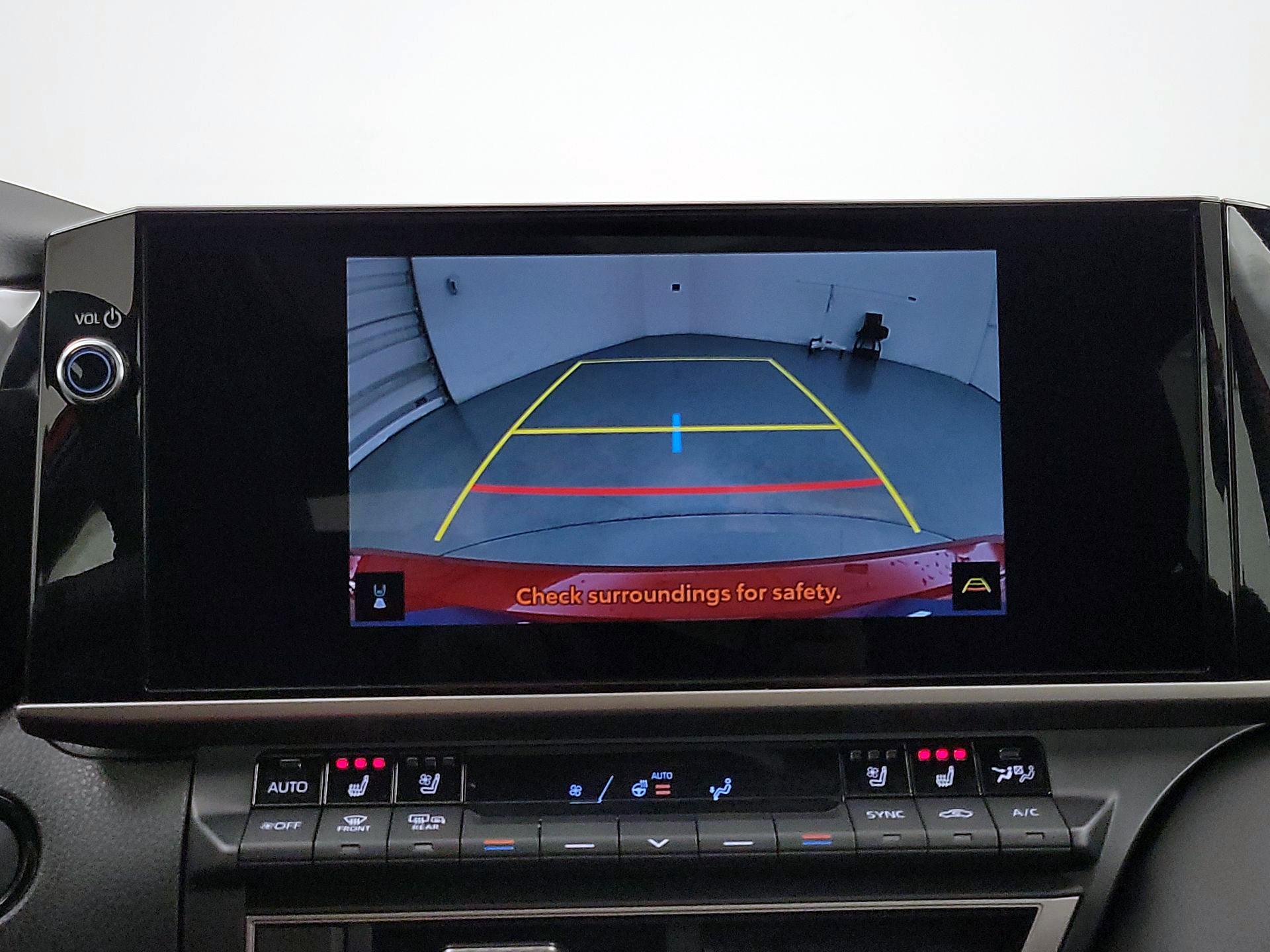 Thumbnail: 2025 Toyota Camry - 15