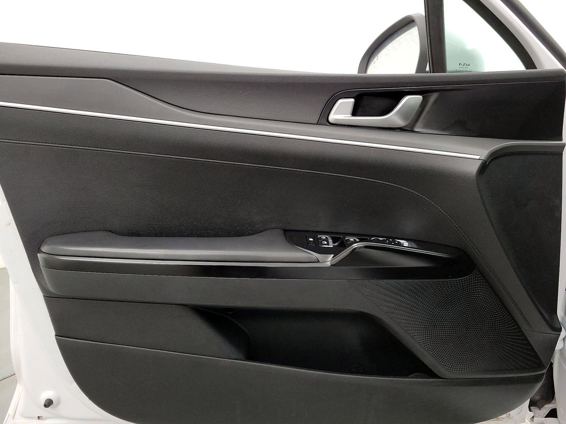 Thumbnail: 2023 Kia K5 - 12