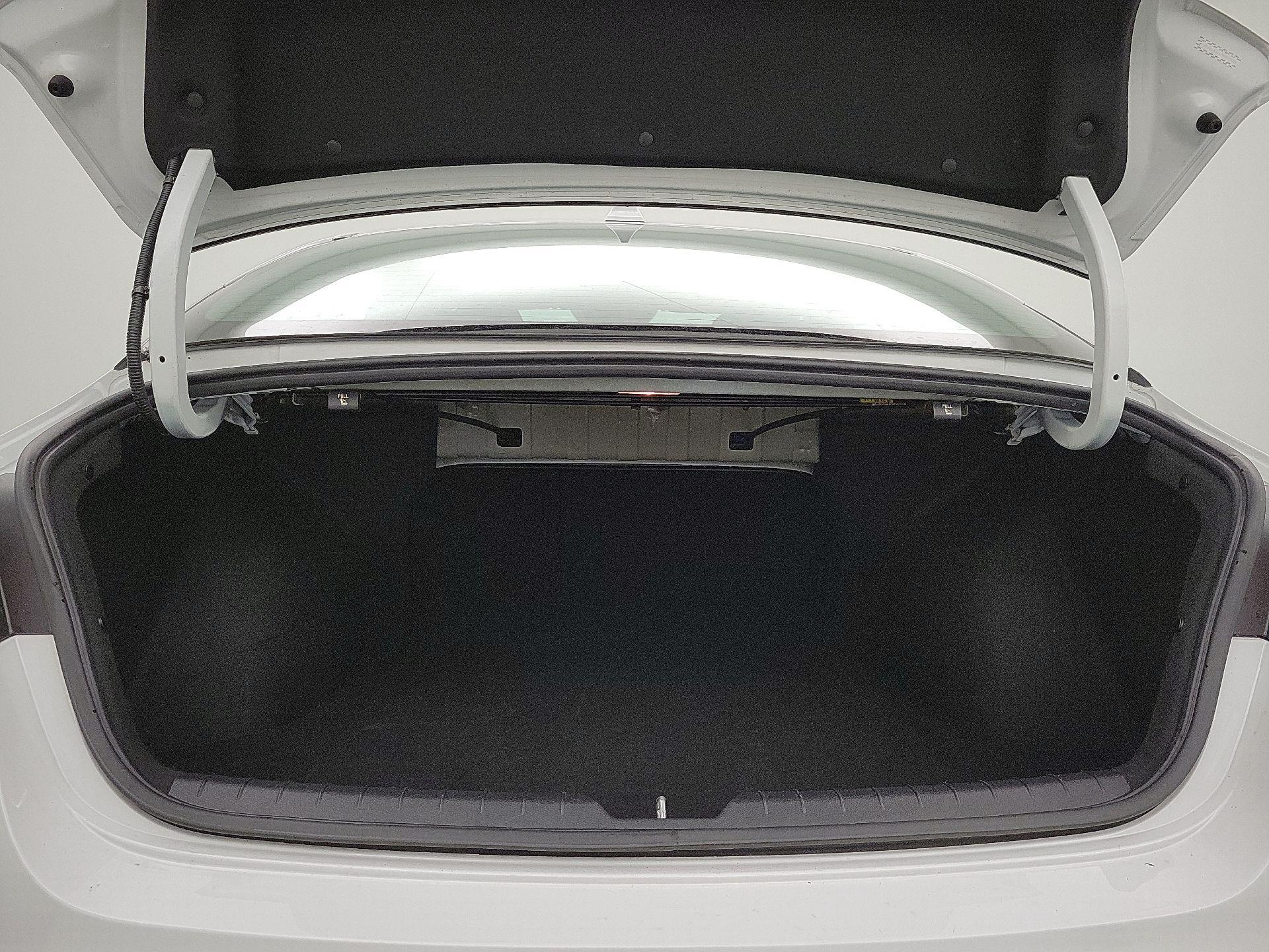 Thumbnail: 2023 Kia K5 - 20