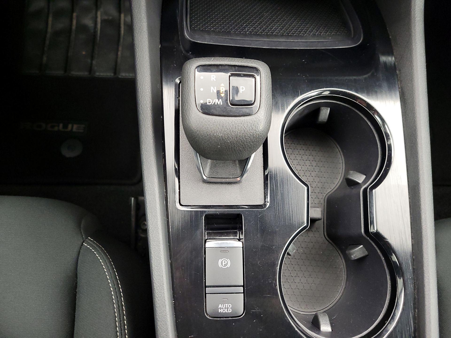 Thumbnail: 2023 Nissan Rogue - 17