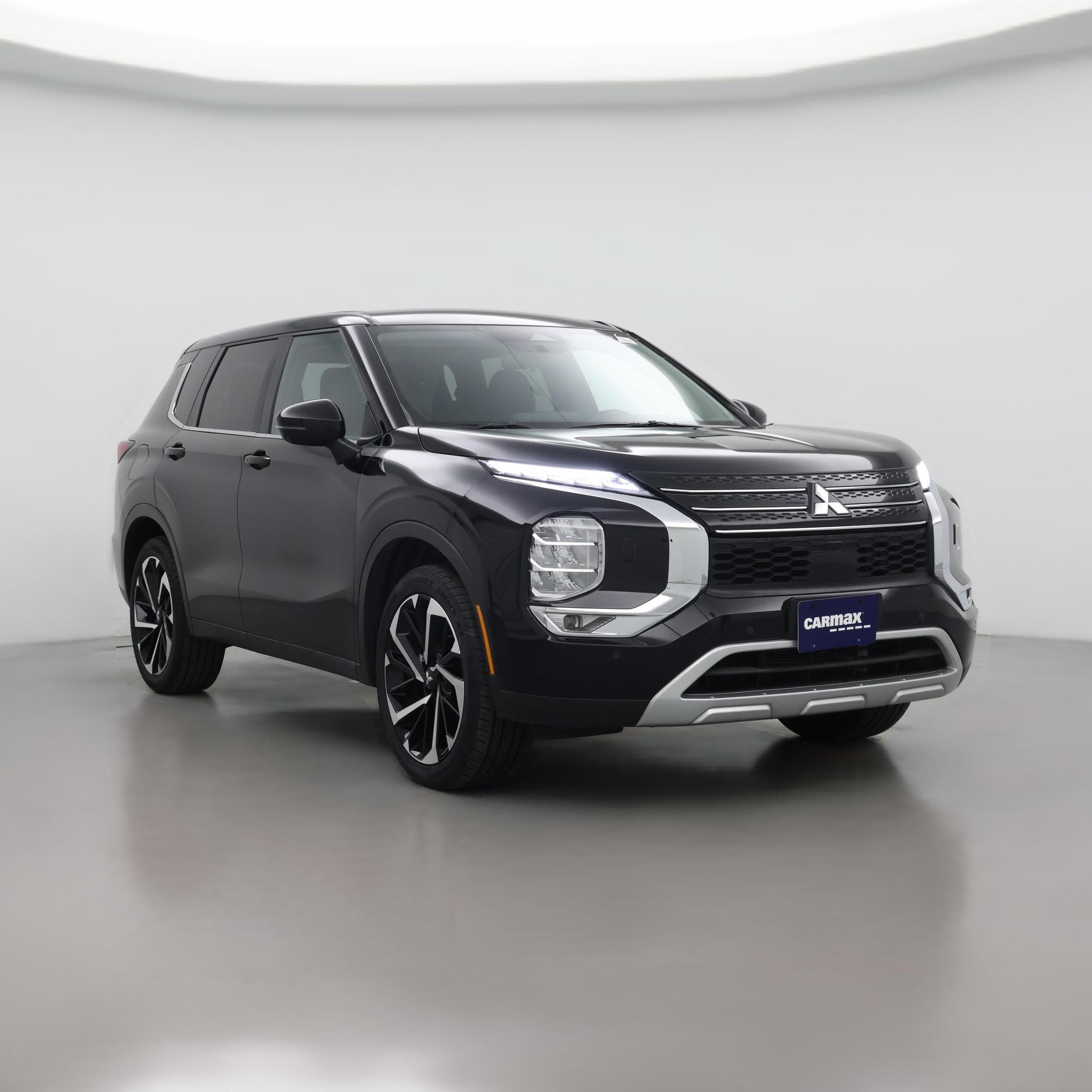 Thumbnail: 2024 Mitsubishi Outlander - 1