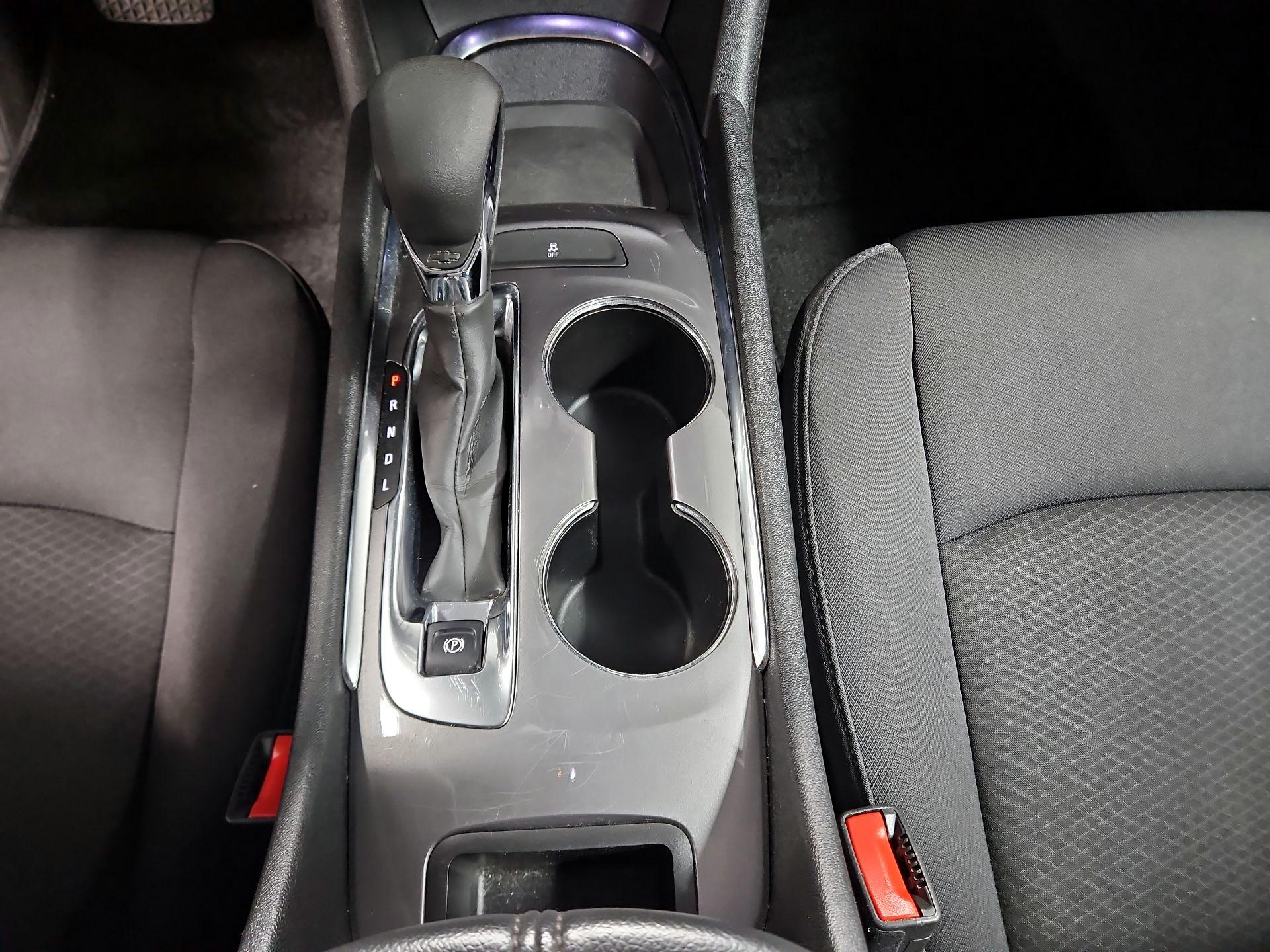 Thumbnail: 2023 Chevrolet Malibu - 17