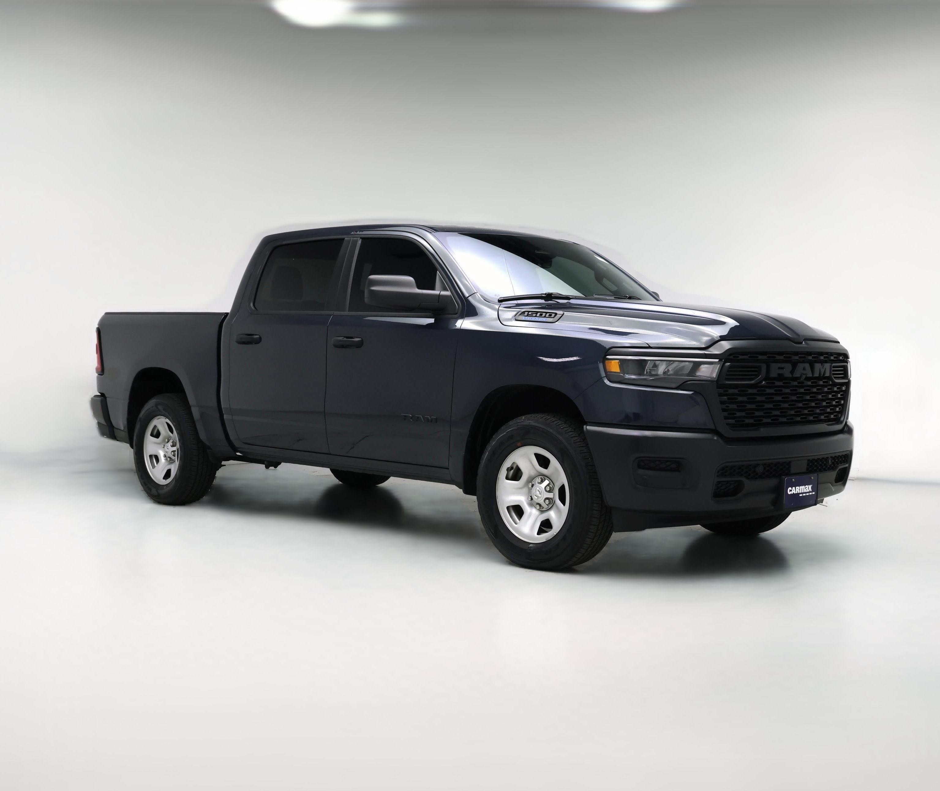 Thumbnail: 2025 RAM 1500 - 1