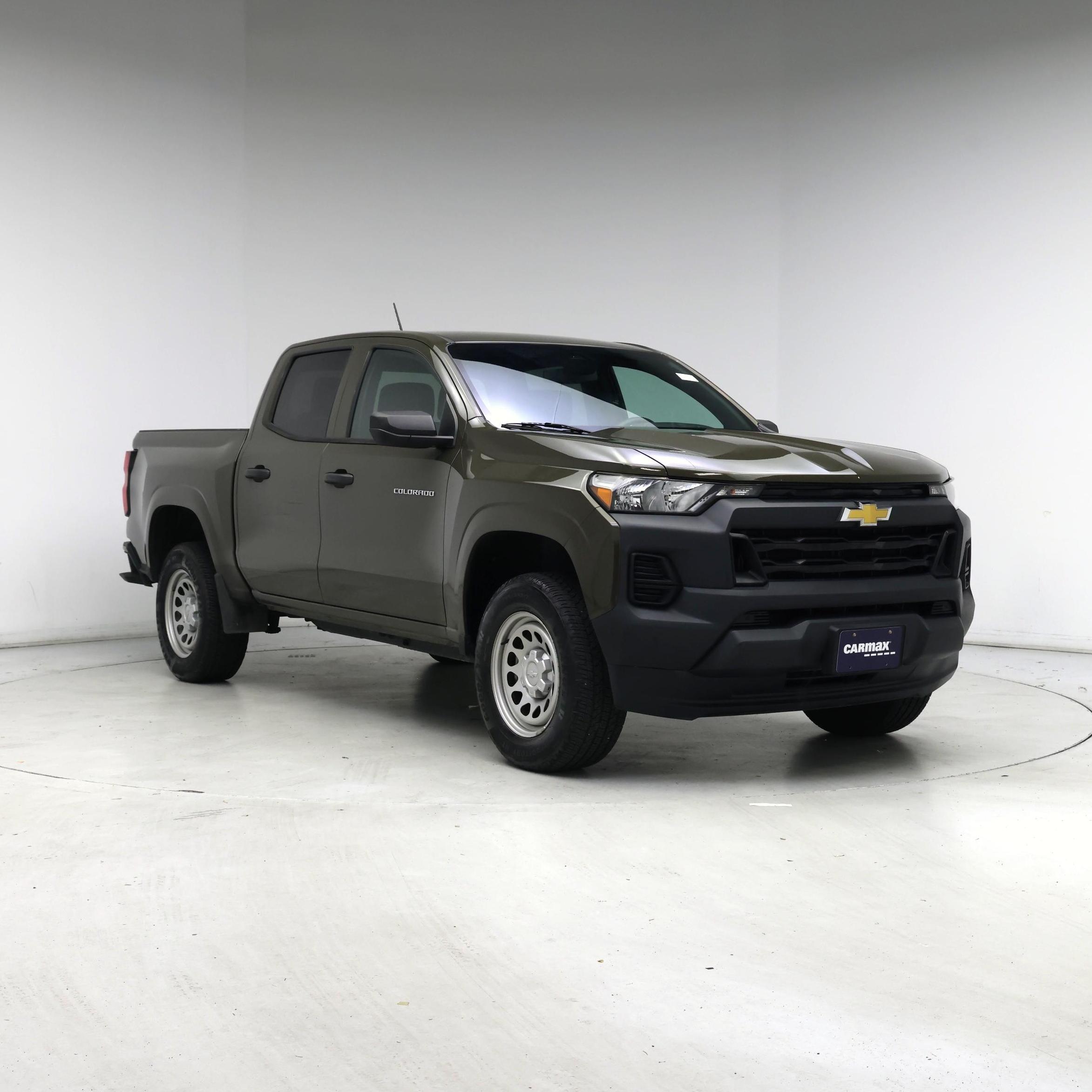 Thumbnail: 2023 Chevrolet Colorado - 2