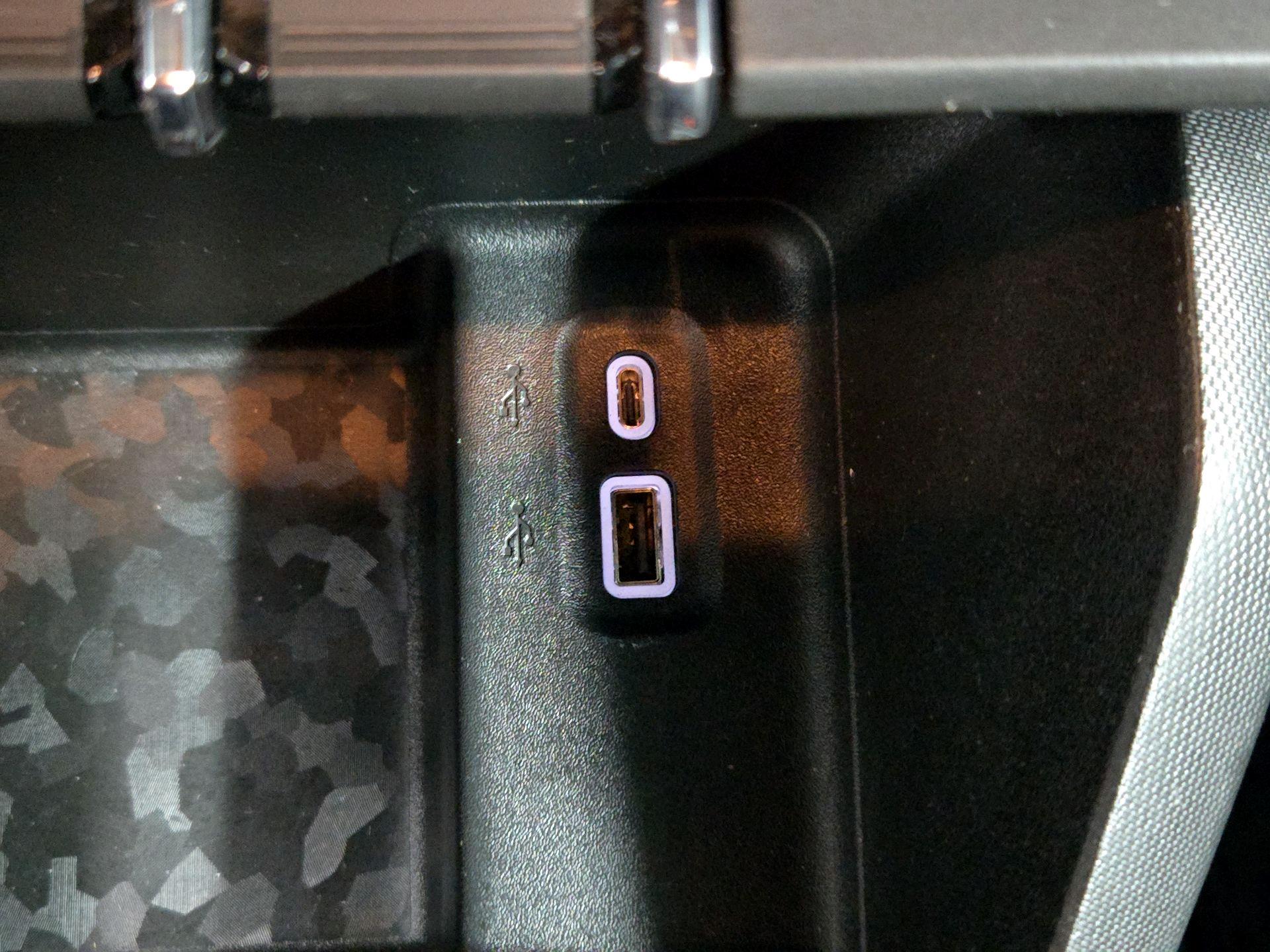 Thumbnail: 2023 Chevrolet Colorado - 19