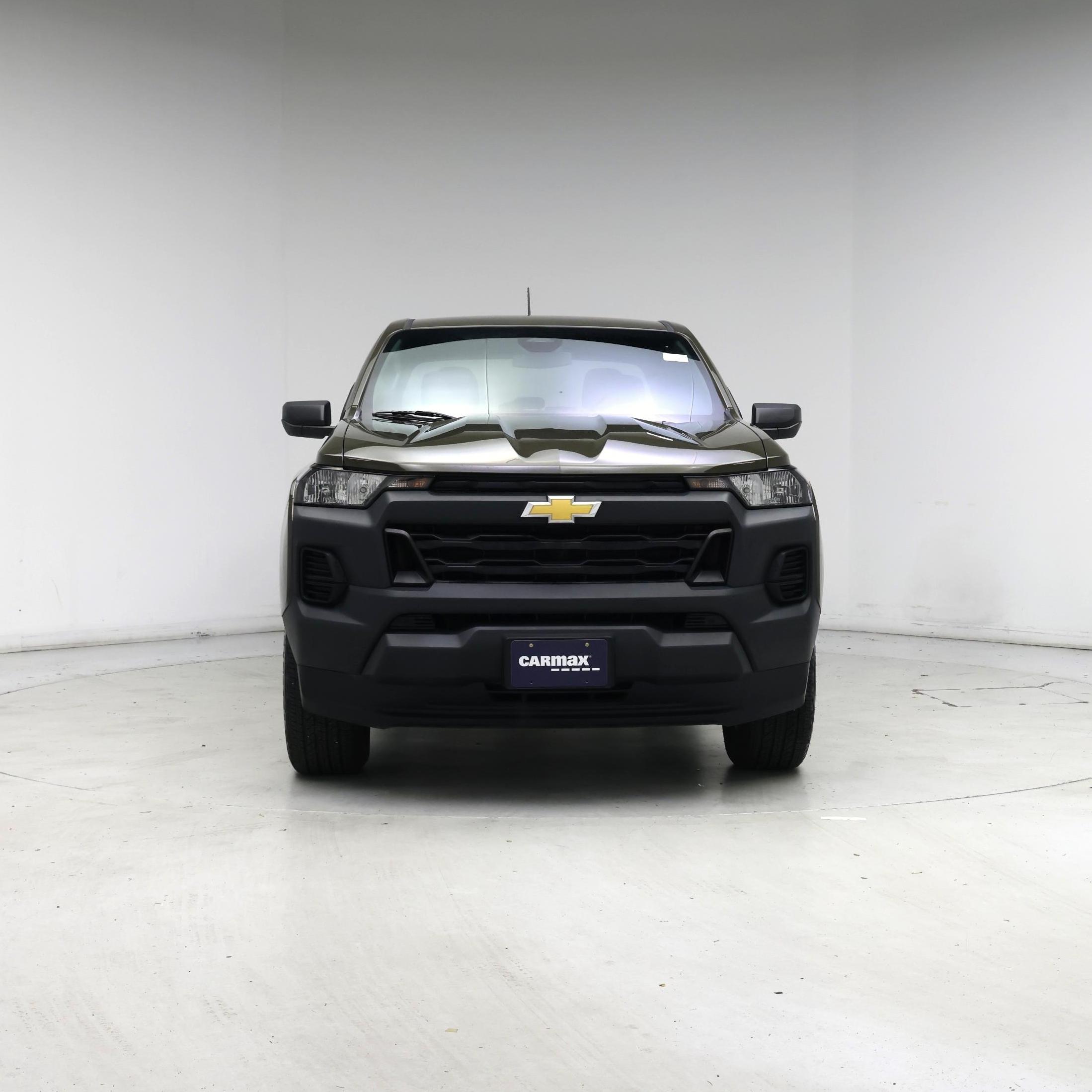 Thumbnail: 2023 Chevrolet Colorado - 6