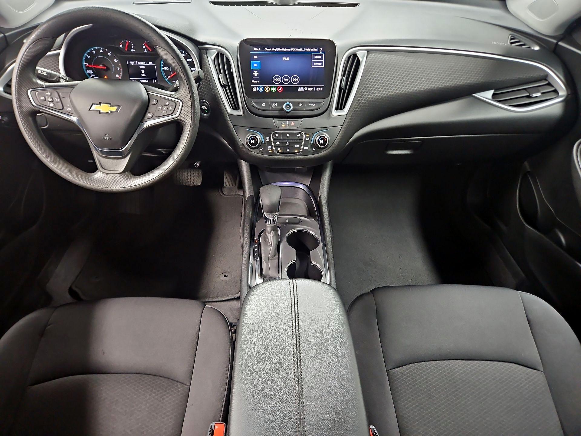 Thumbnail: 2023 Chevrolet Malibu - 9