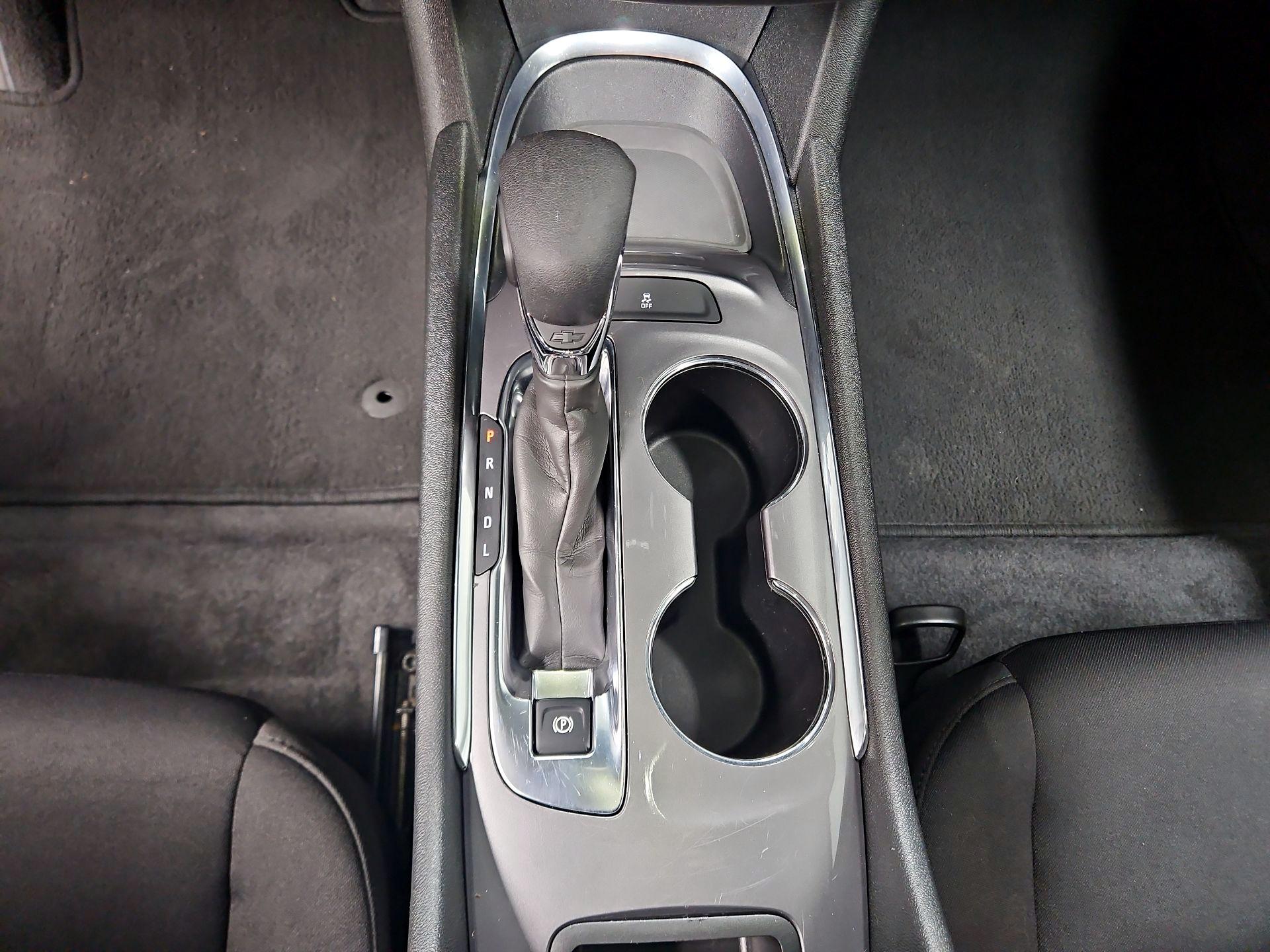 Thumbnail: 2023 Chevrolet Malibu - 17