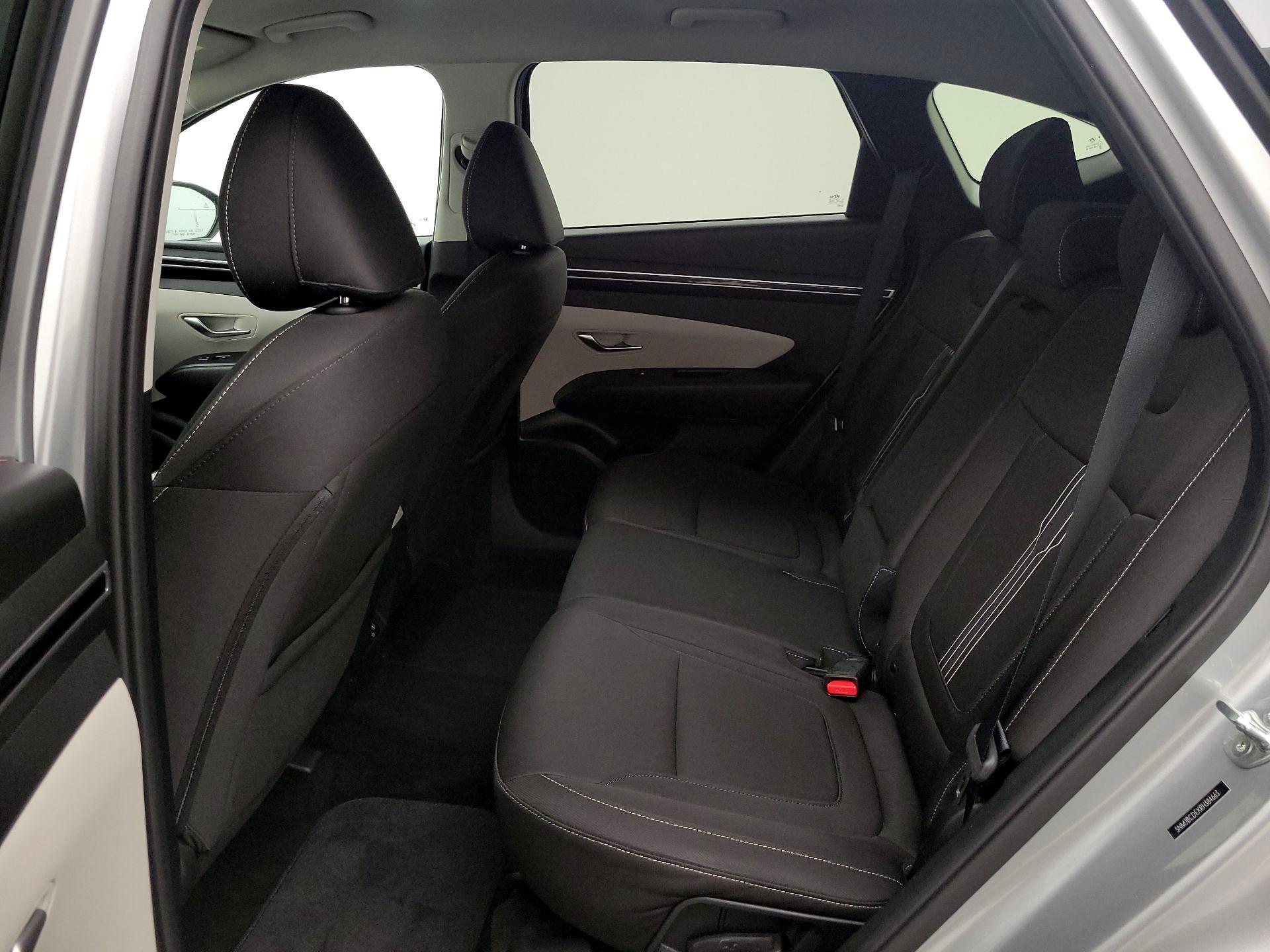 Thumbnail: 2024 Hyundai Tucson - 19