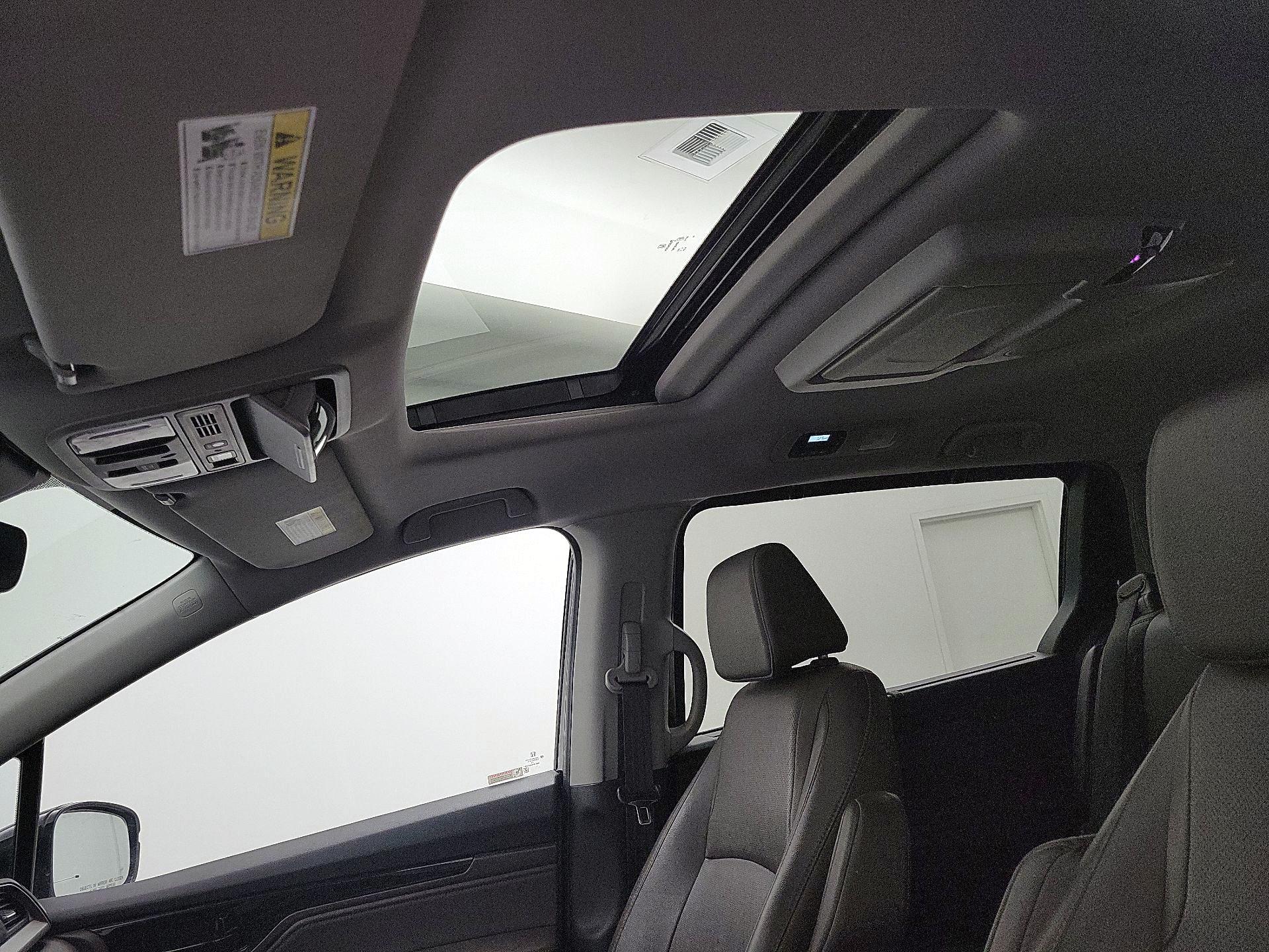 Thumbnail: 2020 Honda Odyssey - 20