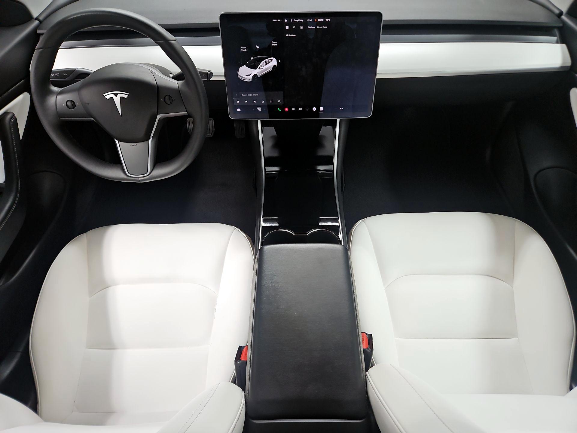 Thumbnail: 2020 Tesla Model 3 - 9