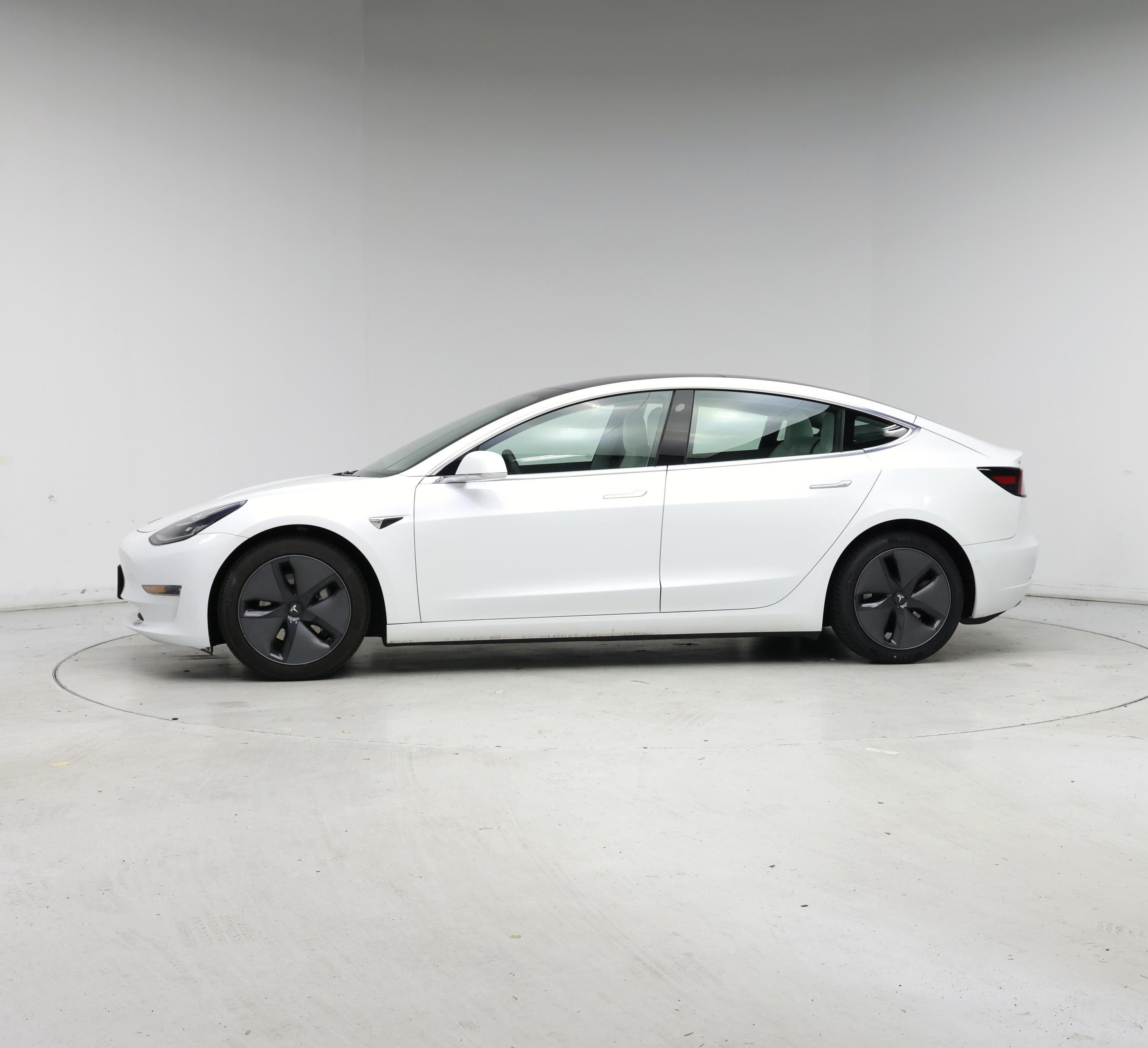Thumbnail: 2020 Tesla Model 3 - 3