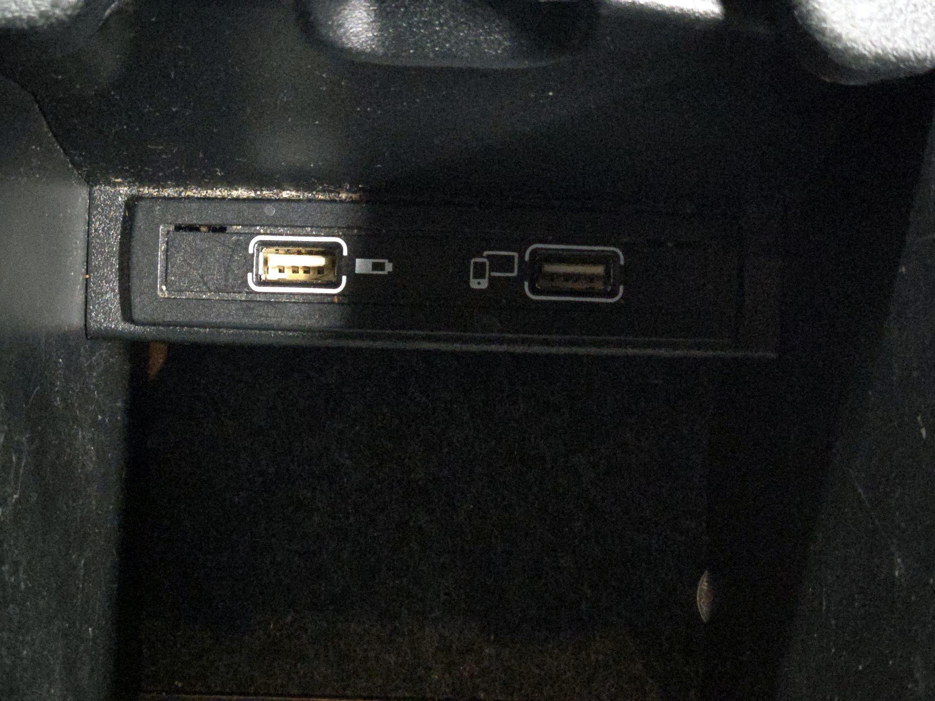 Thumbnail: 2018 Mercedes-Benz GLA - 18