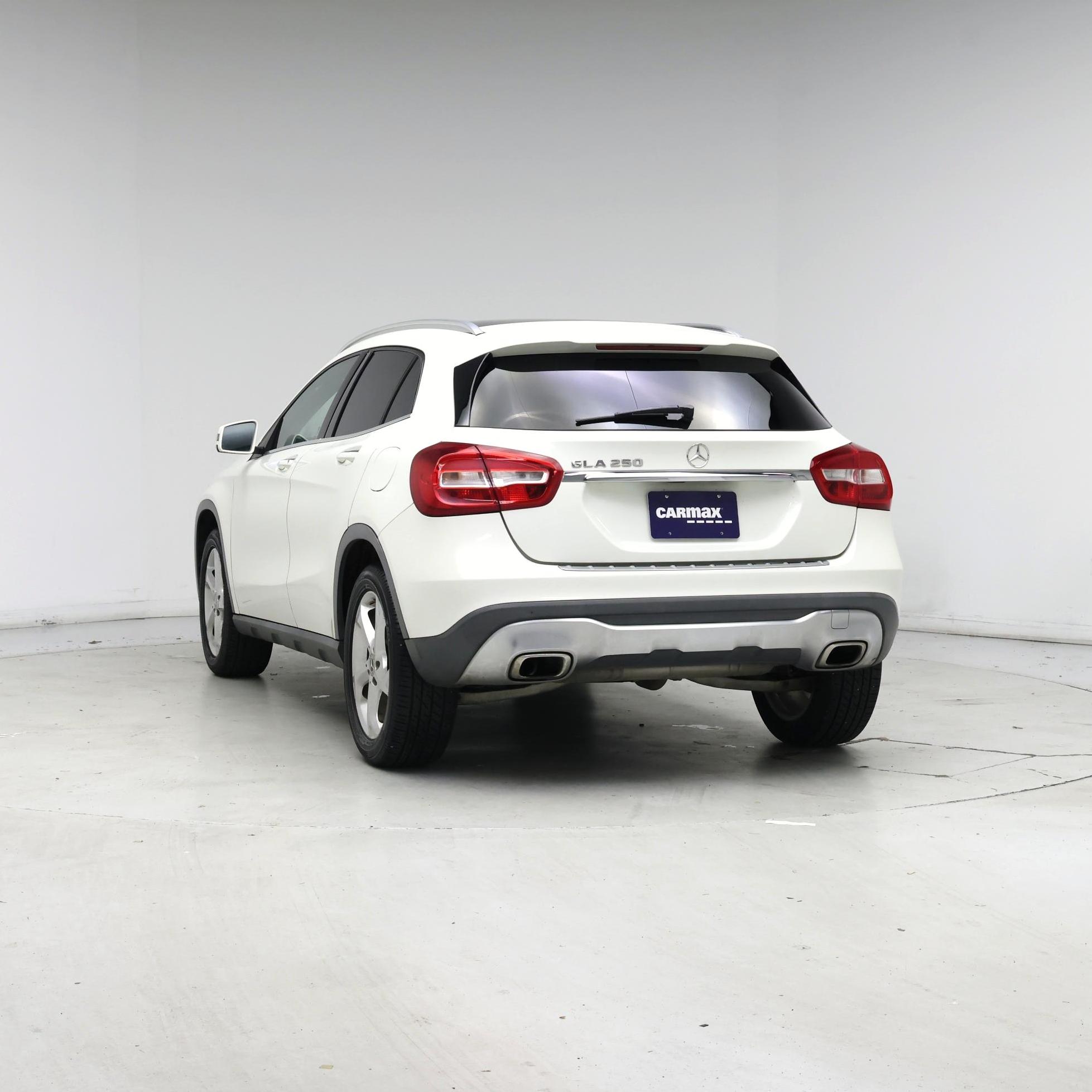 Thumbnail: 2018 Mercedes-Benz GLA - 6