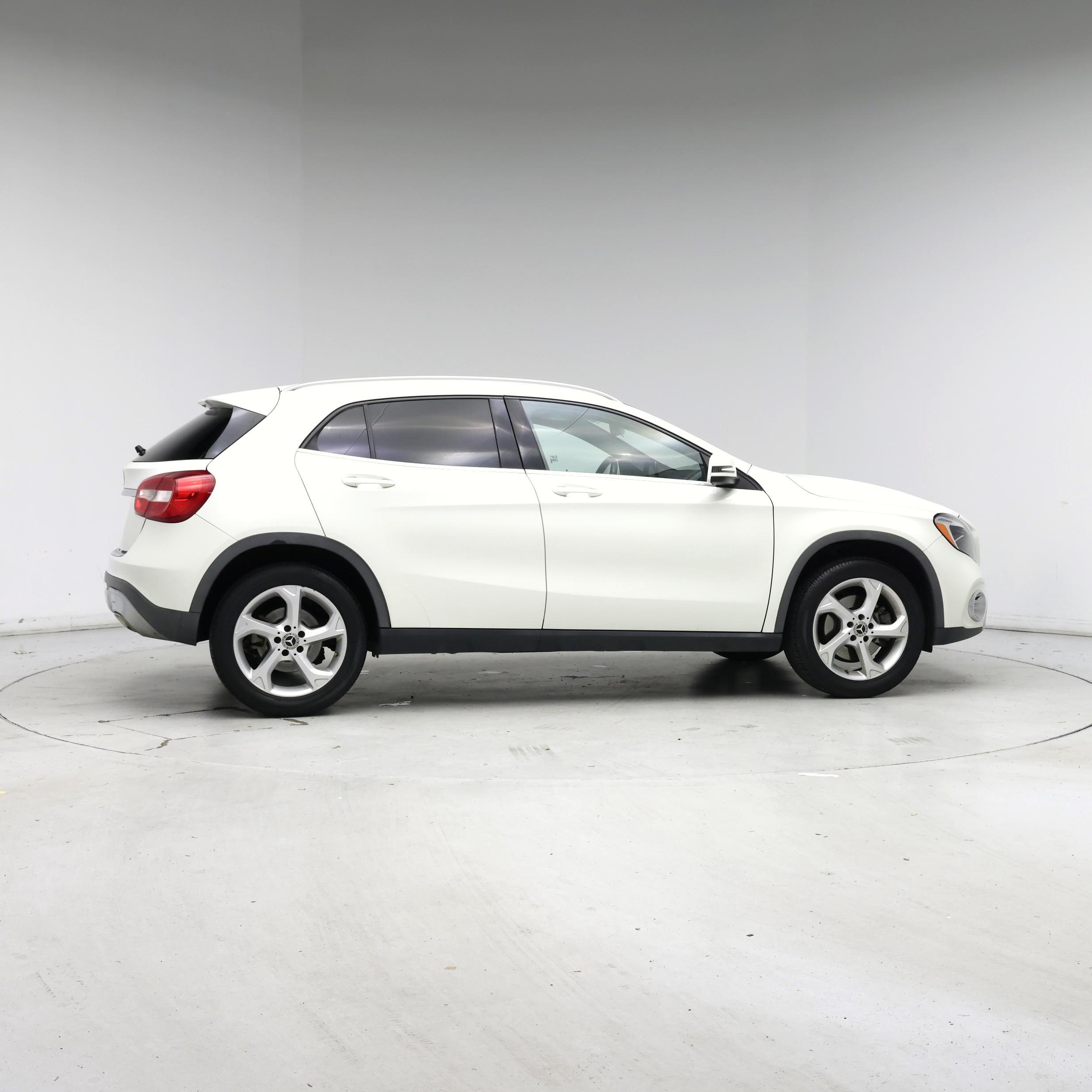 Thumbnail: 2018 Mercedes-Benz GLA - 7