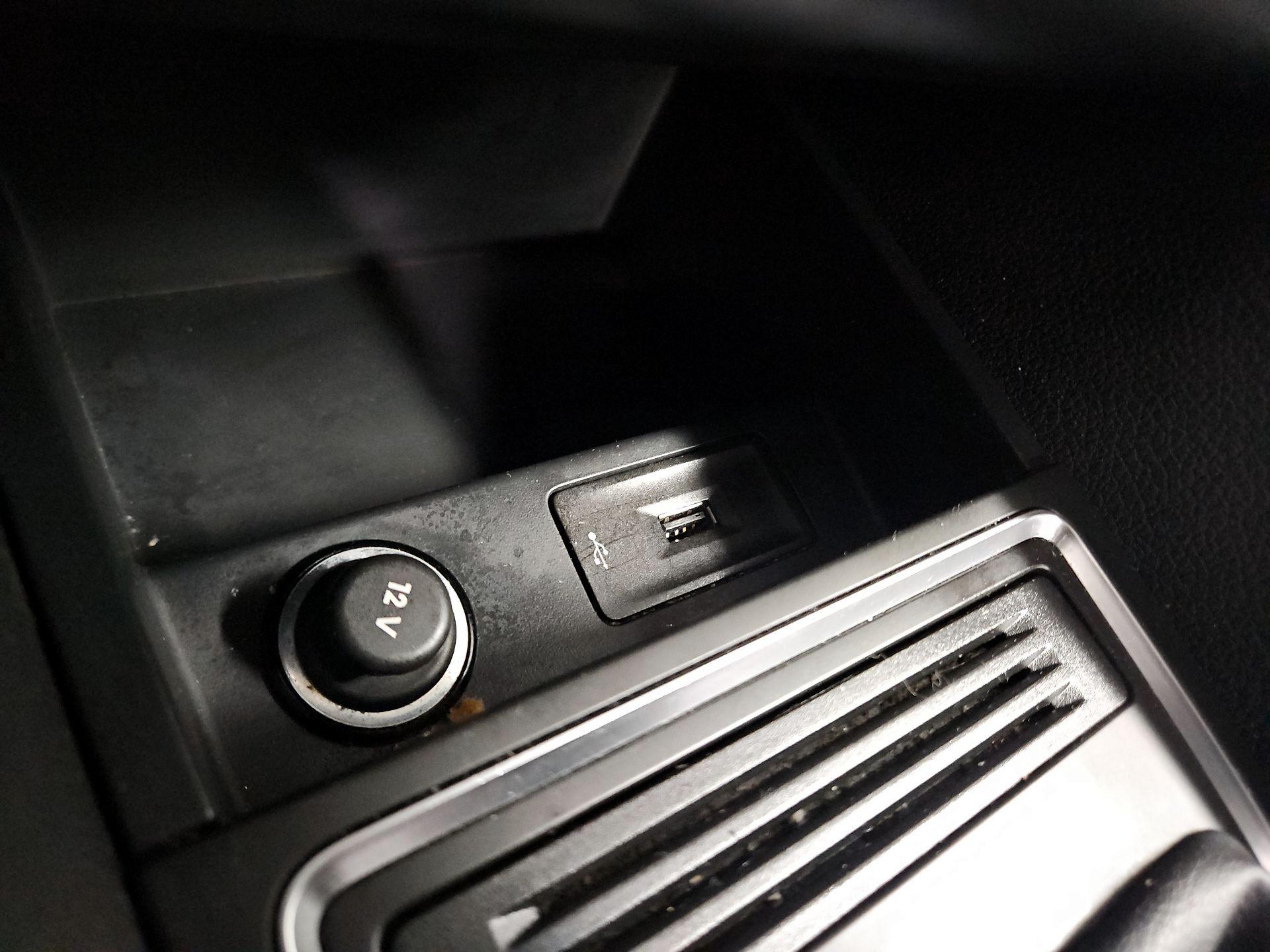 Thumbnail: 2018 Volkswagen Jetta - 18