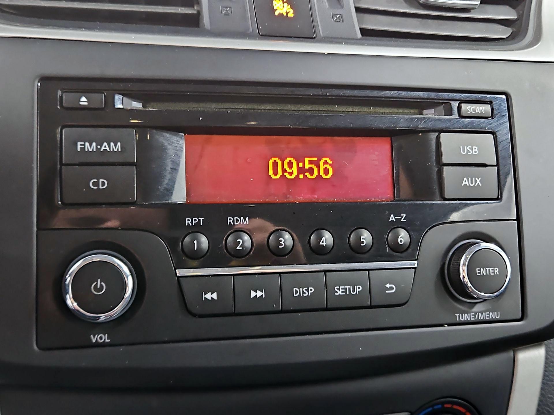 Thumbnail: 2015 Nissan Sentra - 14