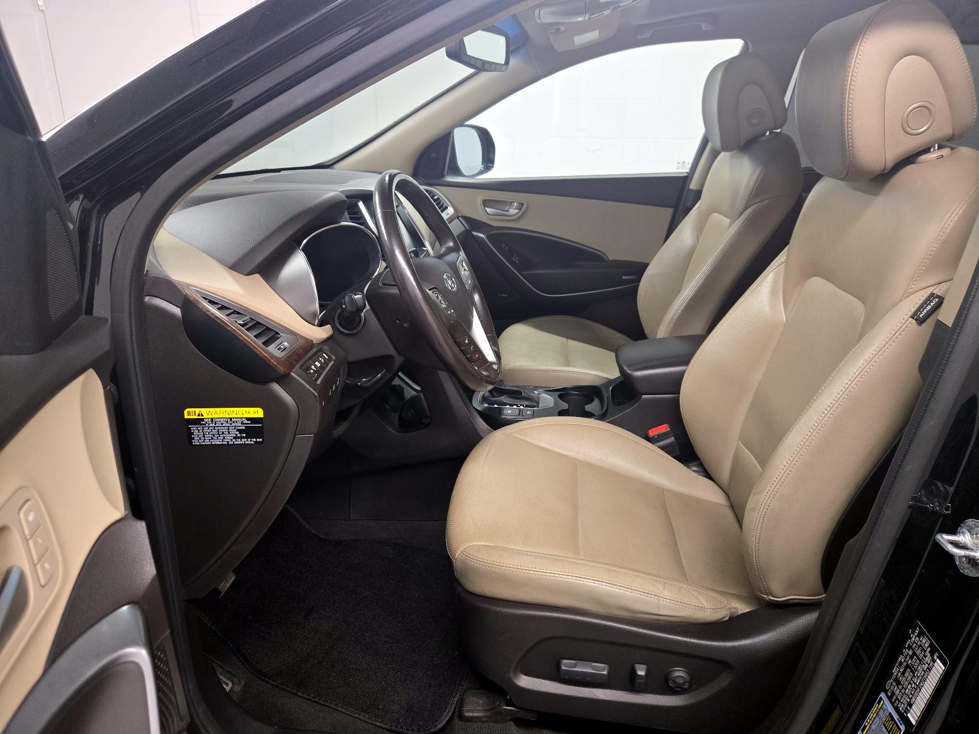 Thumbnail: 2017 Hyundai Santa Fe - 11