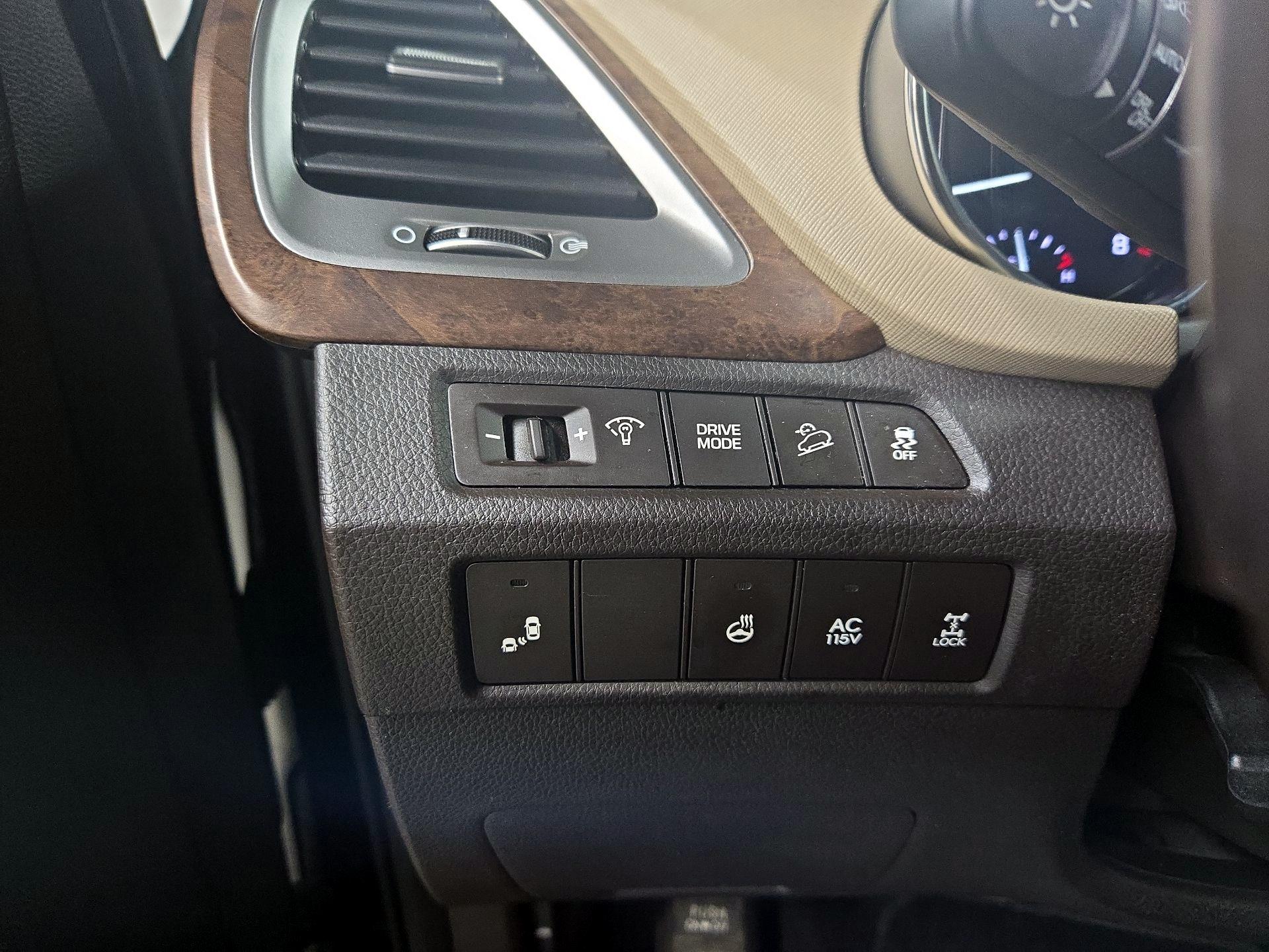 Thumbnail: 2017 Hyundai Santa Fe - 13