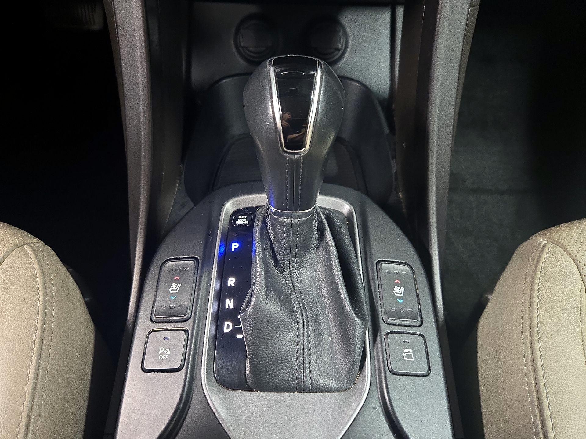 Thumbnail: 2017 Hyundai Santa Fe - 18