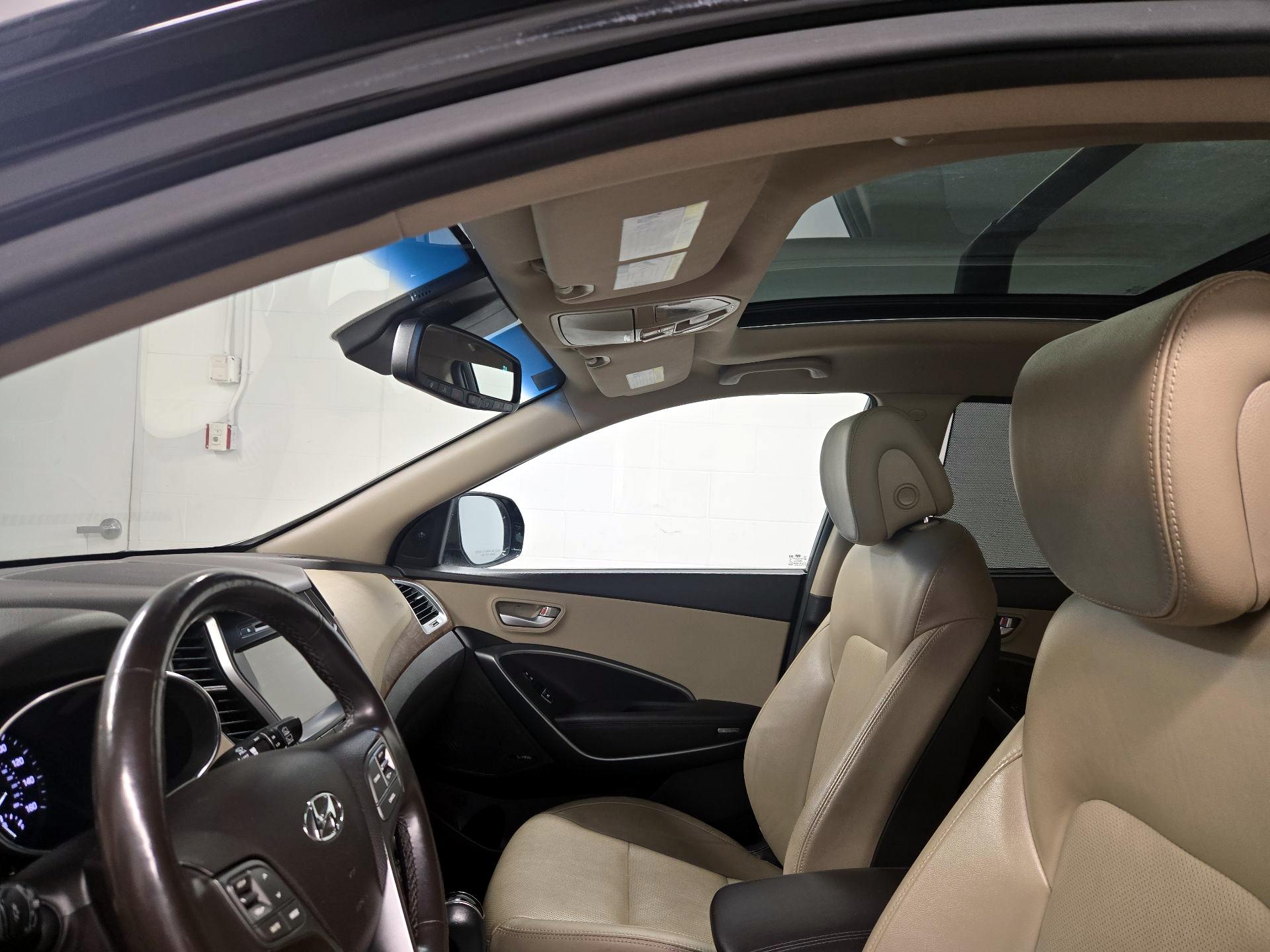 Thumbnail: 2017 Hyundai Santa Fe - 20