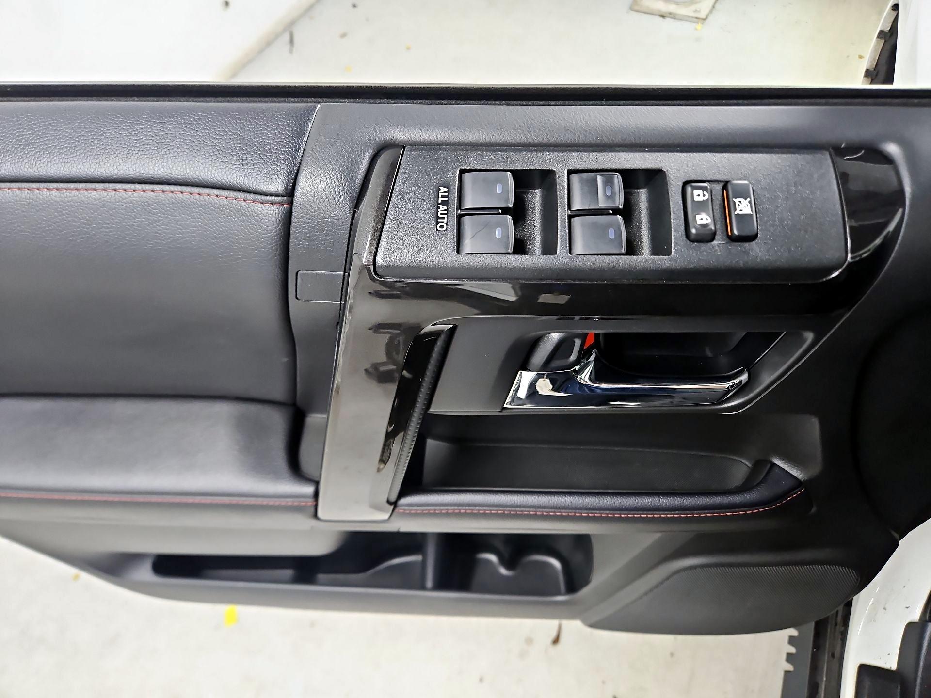 Thumbnail: 2023 Toyota 4Runner - 12