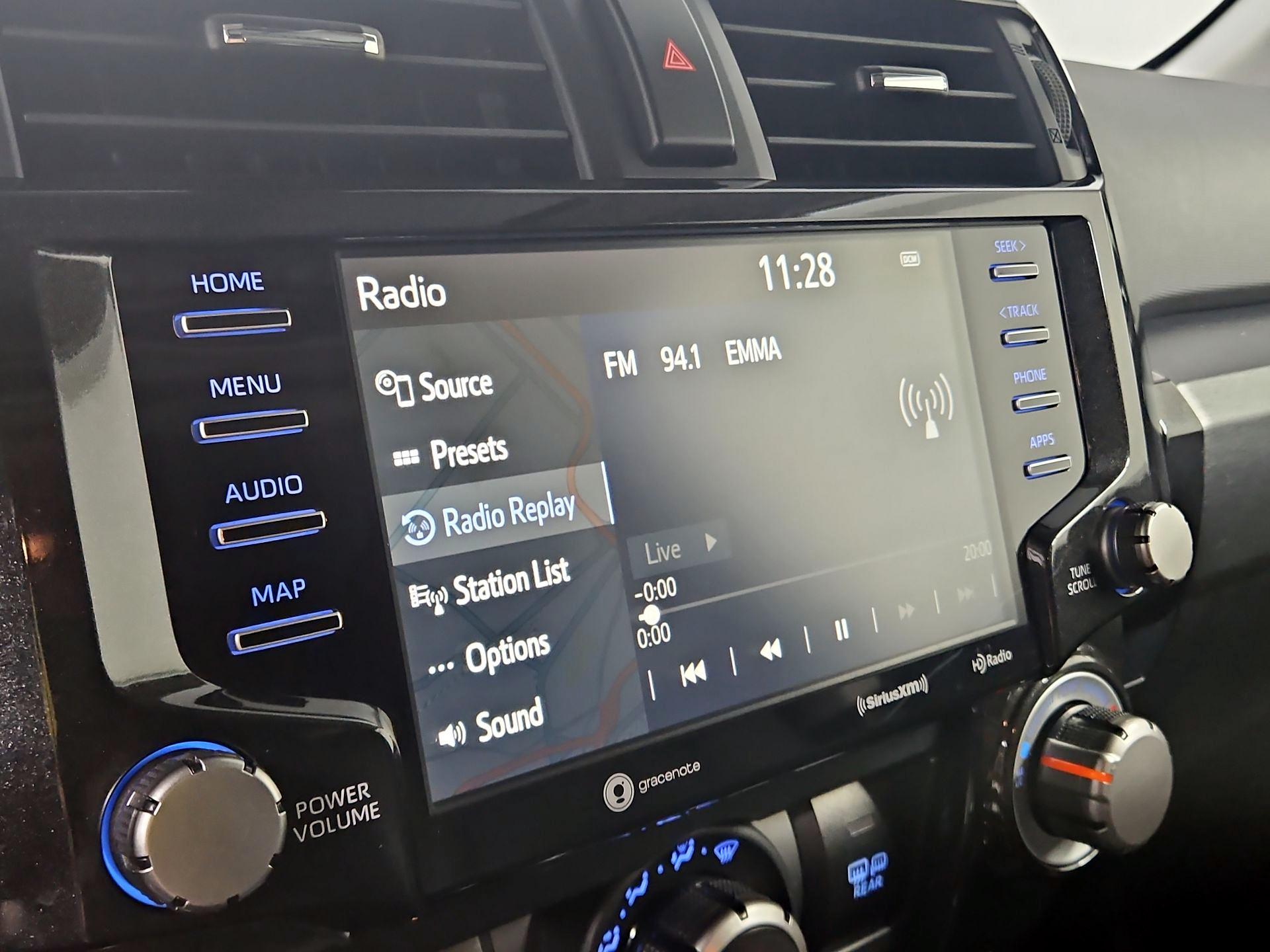 Thumbnail: 2023 Toyota 4Runner - 16